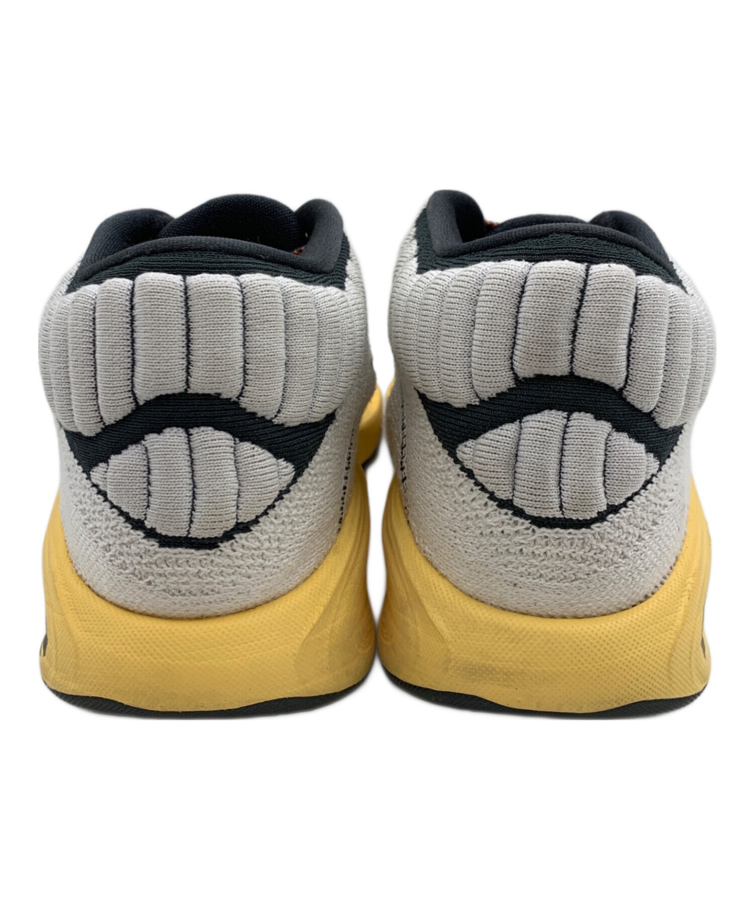 中古・古着通販】NIKE (ナイキ) G.T. ハッスル 3 EP ホワイト サイズ