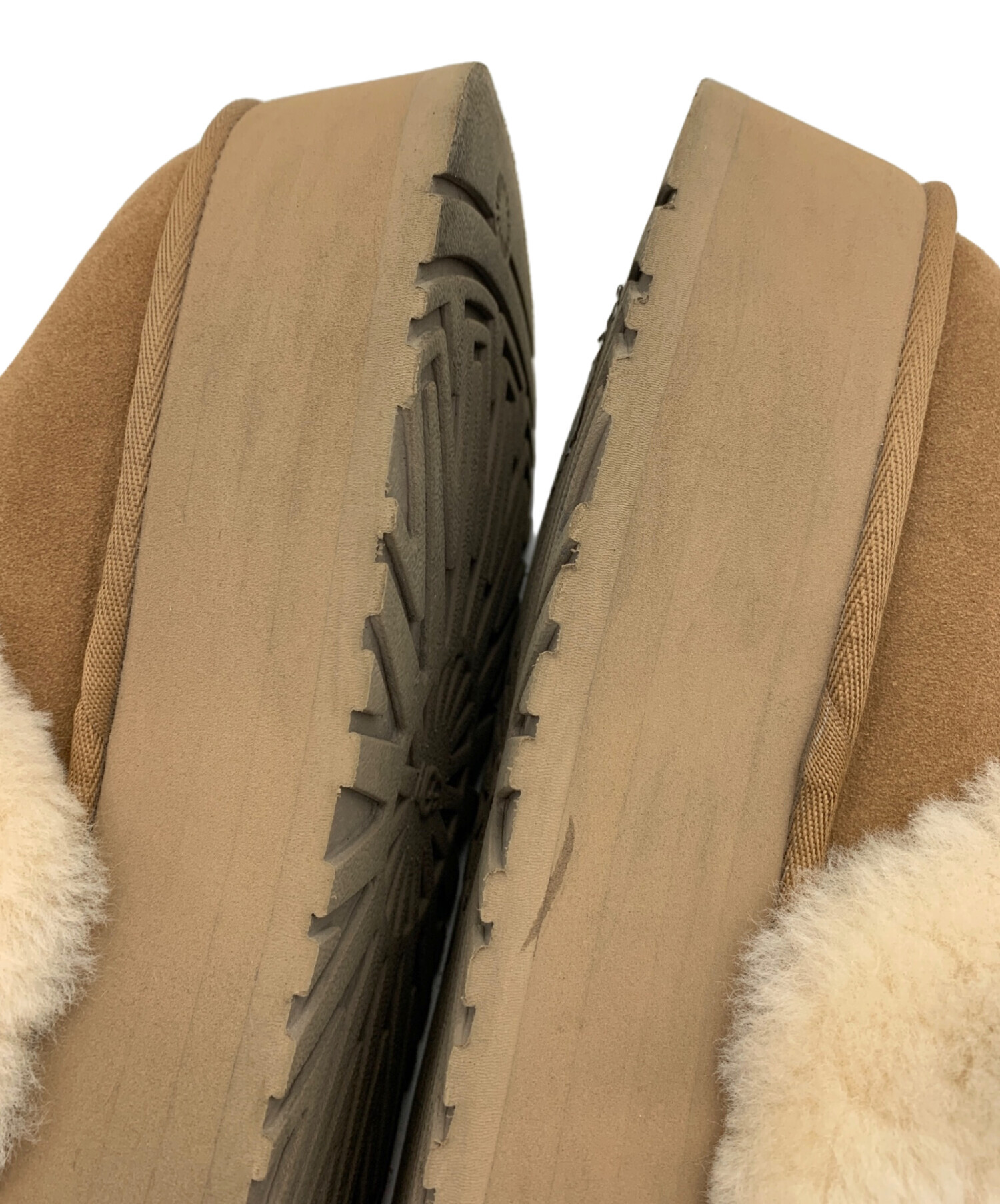 美品 UGG アグ エコムートン クロップドジャケット XS ブラウン レディース 古着 中古 USED UGG - 美品 UGG アグ エコムートン クロップドジャケット XS ブラウン