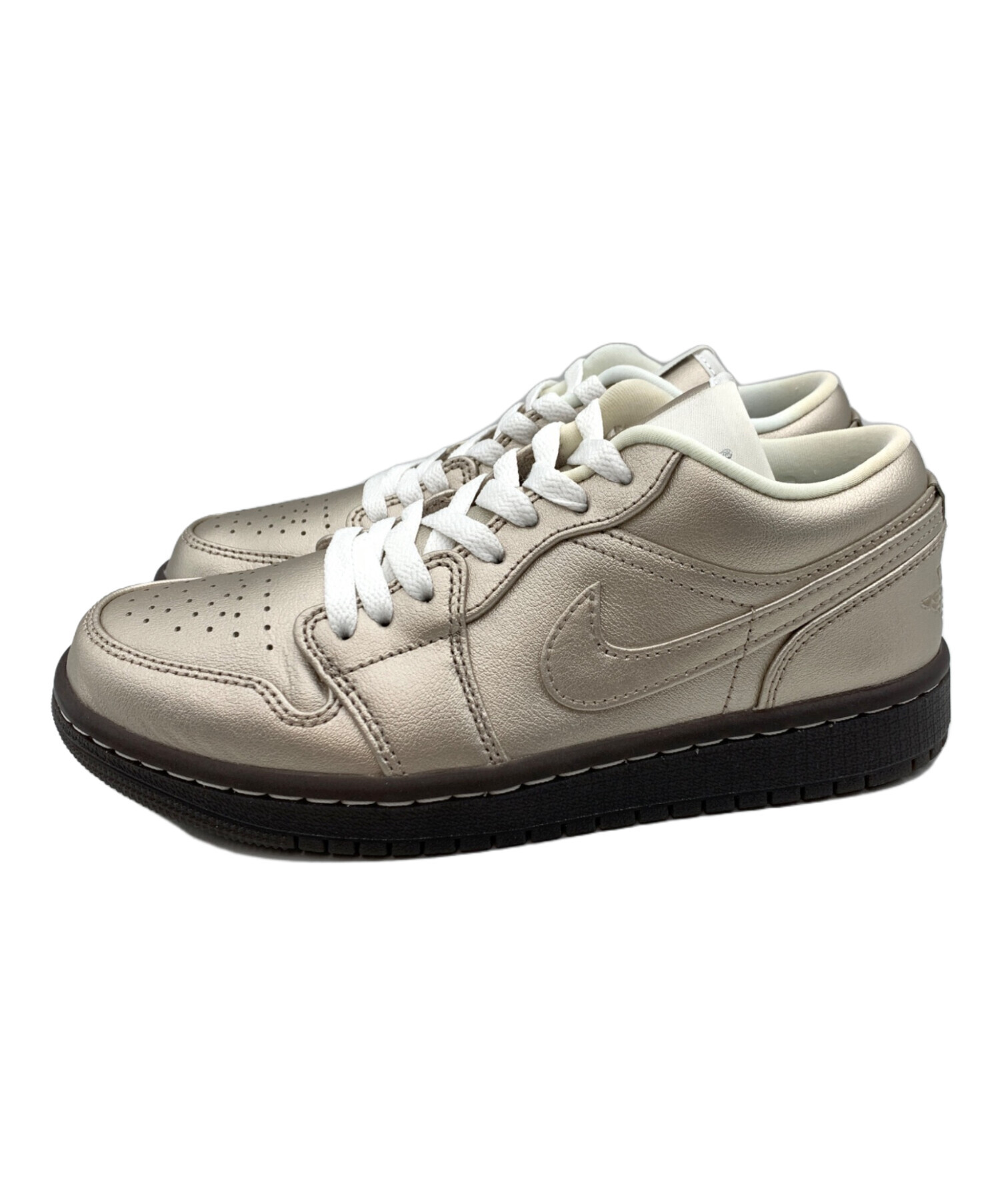 中古・古着通販】NIKE (ナイキ) WMNS AIR JORDAN 1 LOW SE ゴールド 