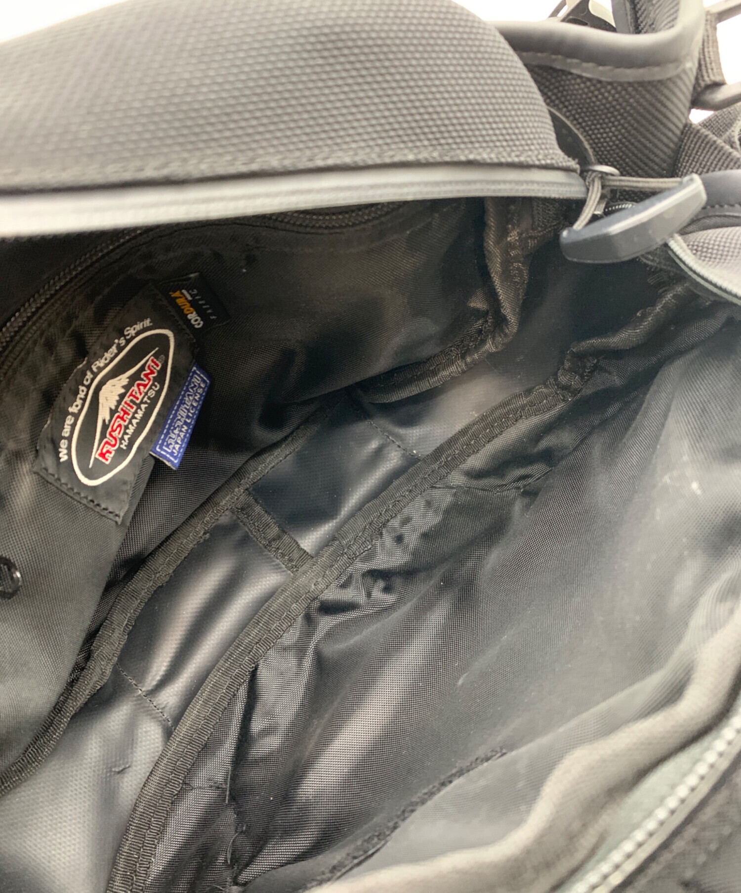 中古・古着通販】KUSHITANI (クシタニ) ヒップバッグ ブラック