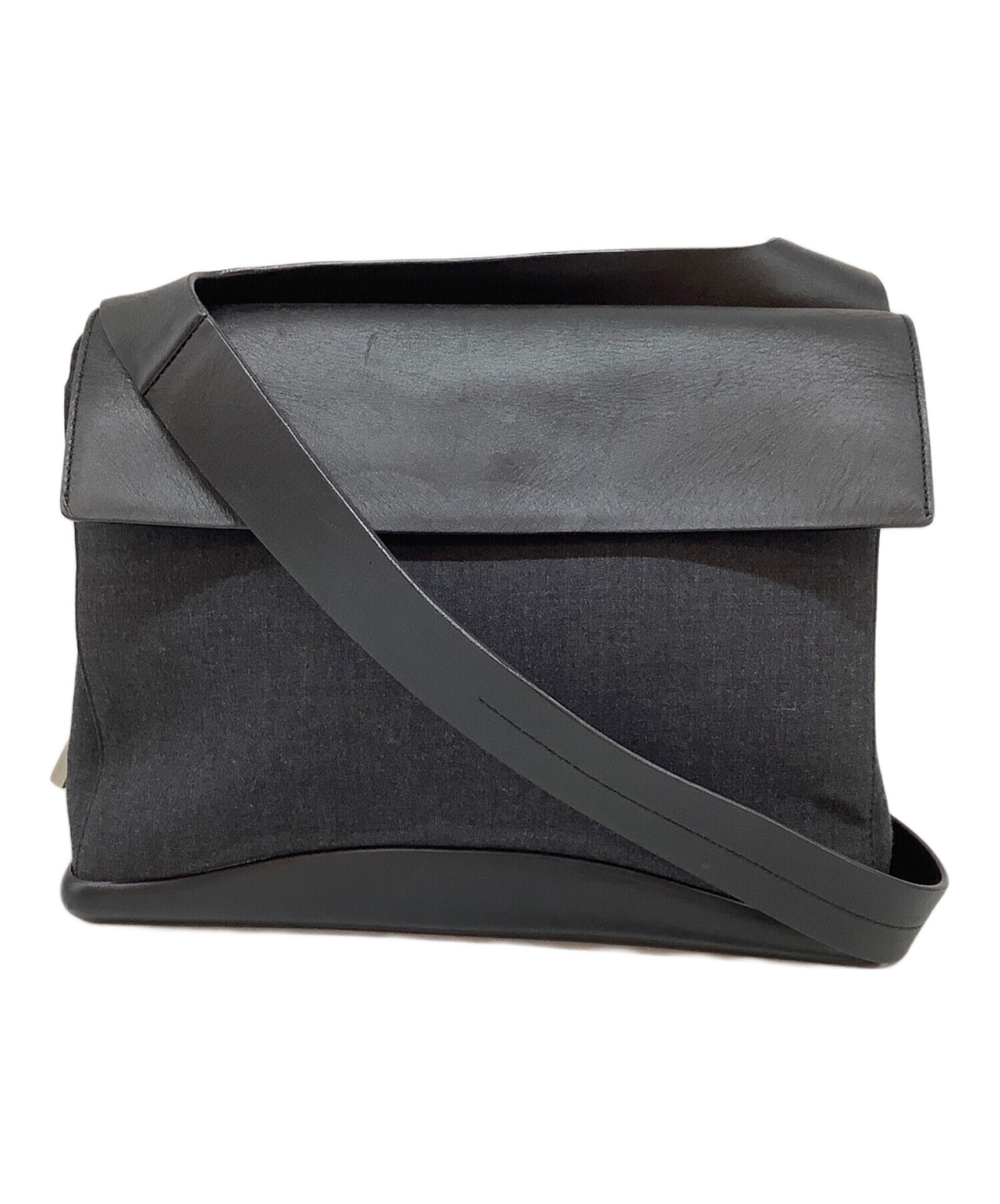 pradaショルダーバック 中古・古着通販】PRADA (プラダ) PRADA ナイロンショルダーバッグ