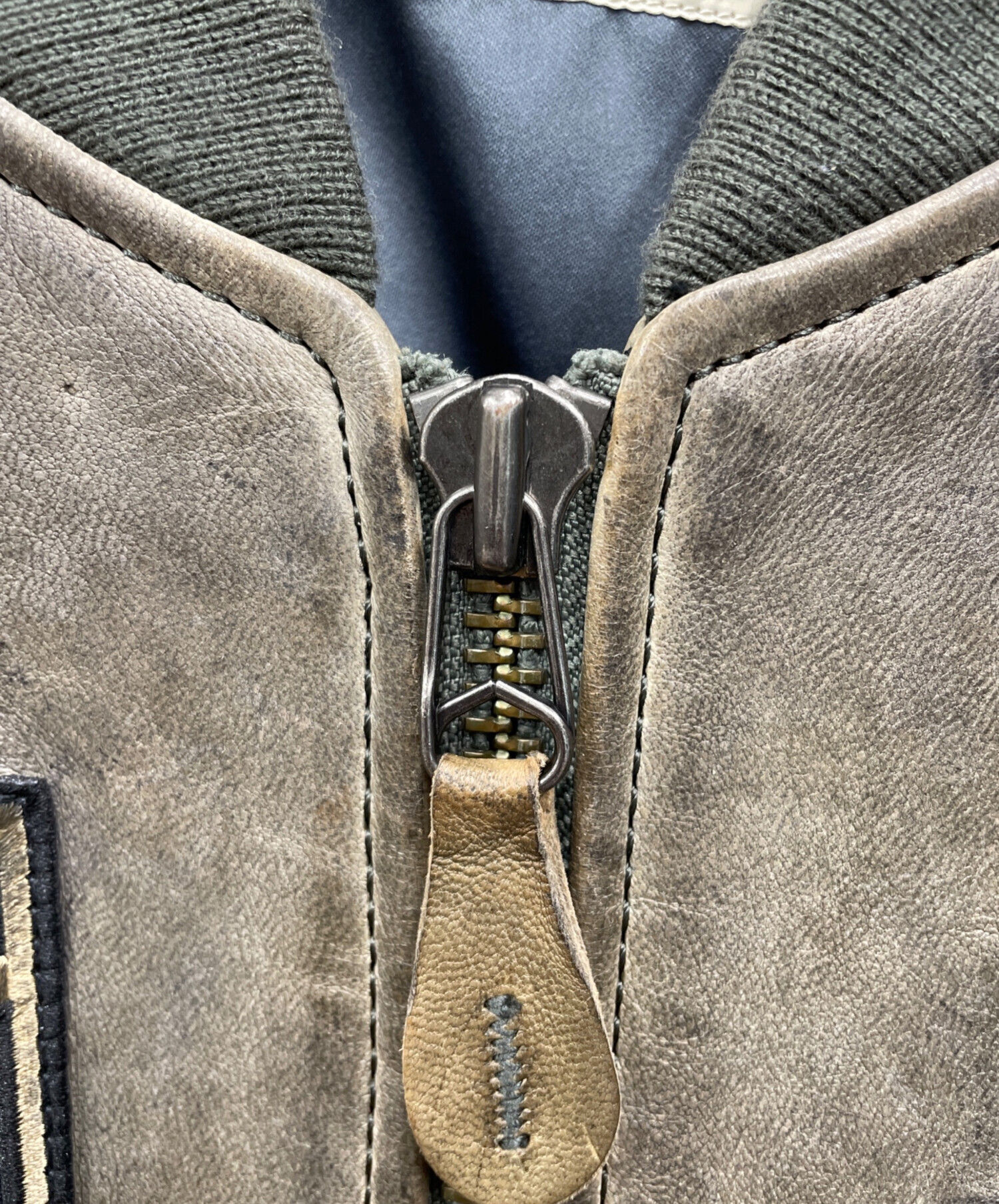 中古・古着通販】AVIREX (アヴィレックス) ラムレザーMA-1 フライト