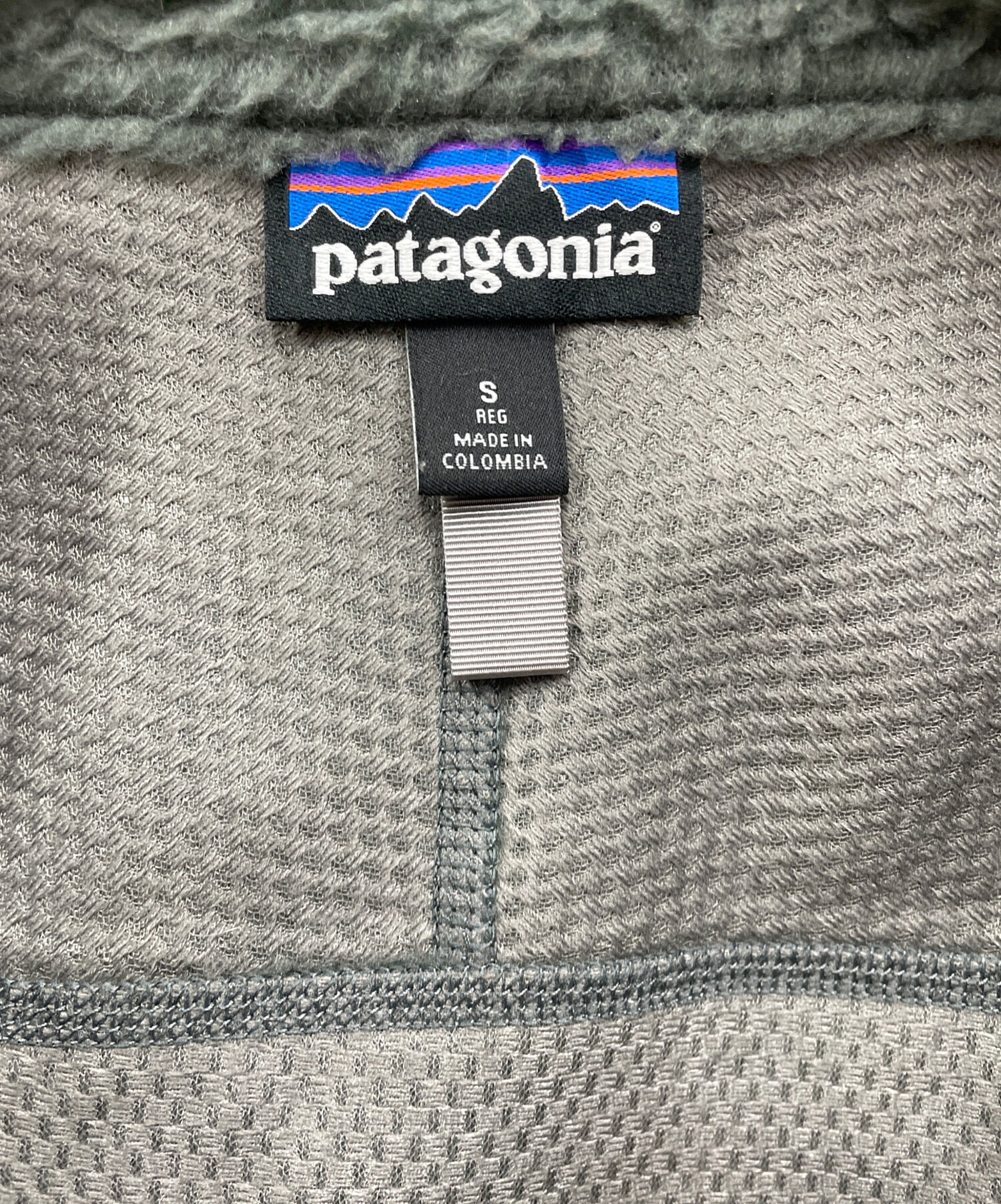 メンズ・クラシック・レトロX・ベスト グレー XSサイズ 中古 中古・古着通販】Patagonia (パタゴニア) Classic Retro-X Vest