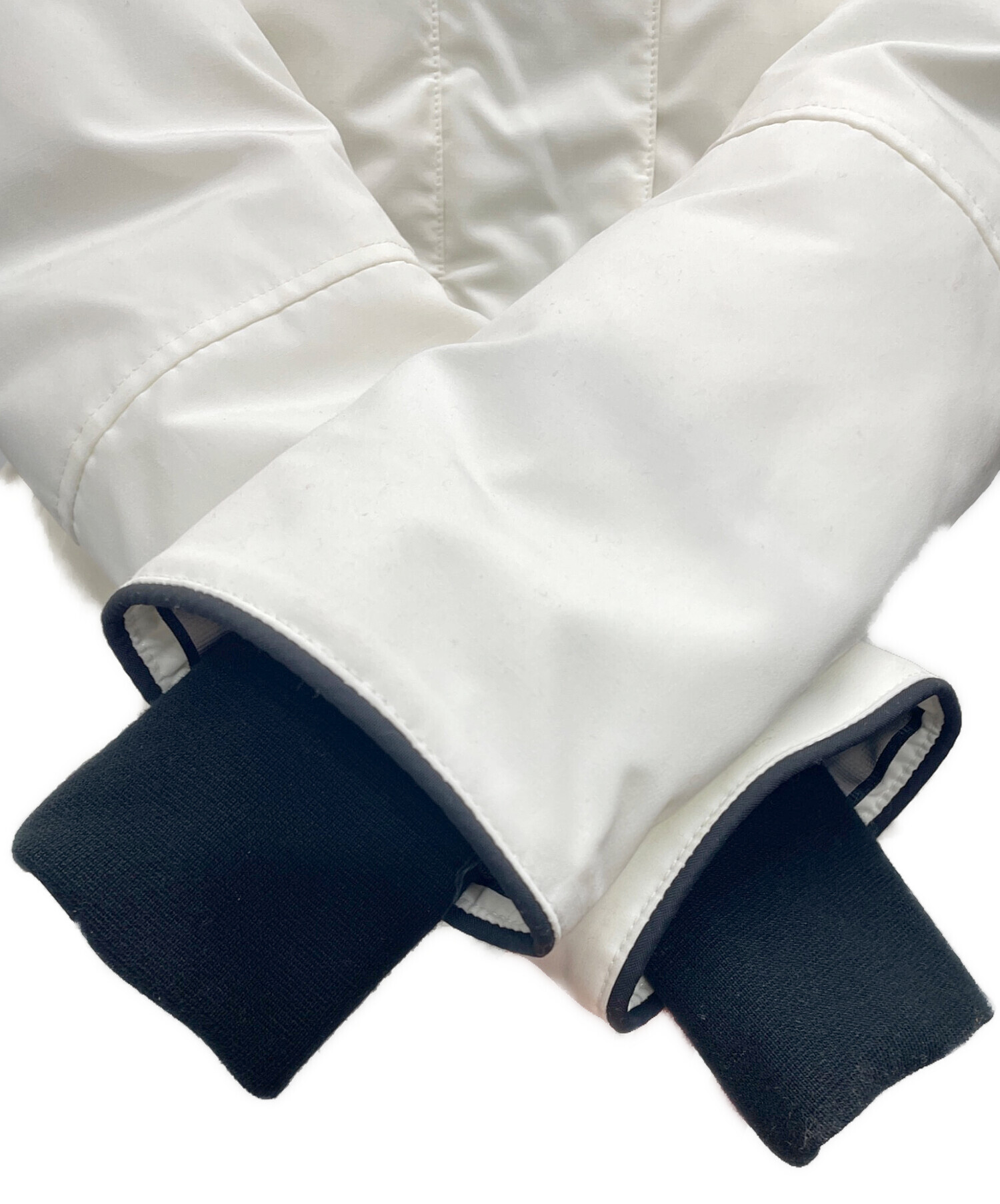 中古・古着通販】CANADA GOOSE (カナダグース) ダウンジャケット