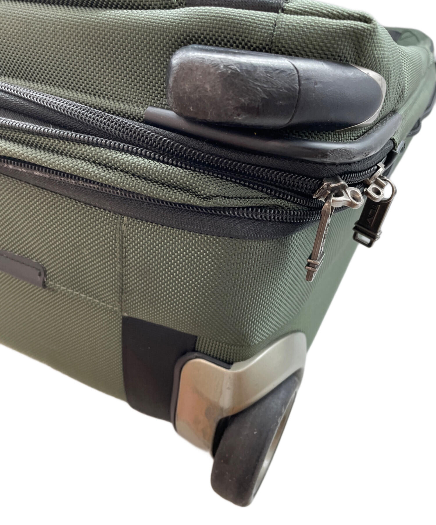 中古・古着通販】TUMI (トゥミ) キャリーバッグ カーキ｜ブランド
