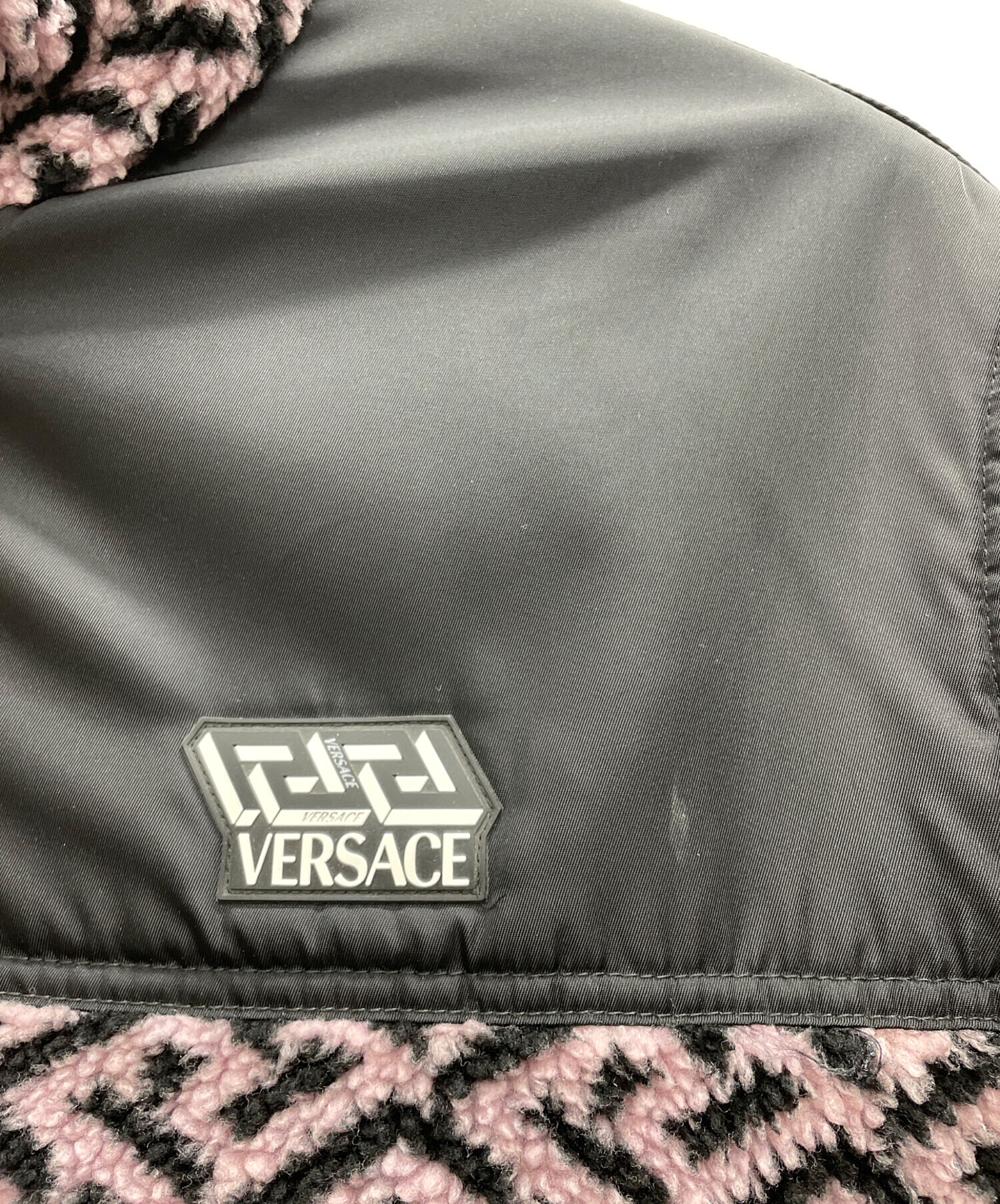 中古・古着通販】VERSACE (ヴェルサーチェ) ボアジャケット ピンク 
