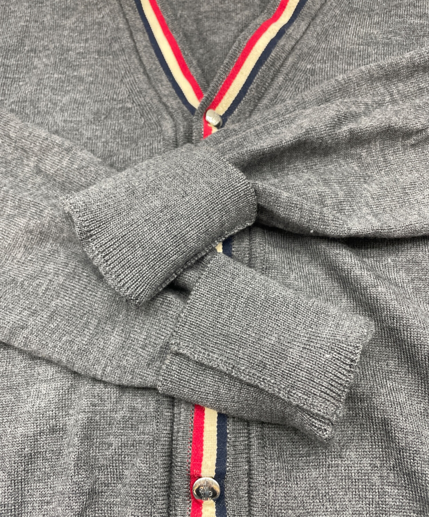 中古・古着通販】MONCLER (モンクレール) ニットカーディガン グレー