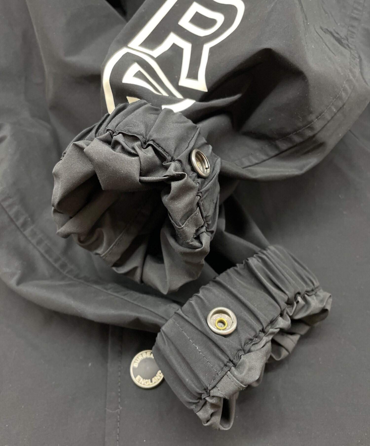 バーバリー　ナイロンコート　110 中古・古着通販】BURBERRY (バーバリー) ナイロンコート ブラック