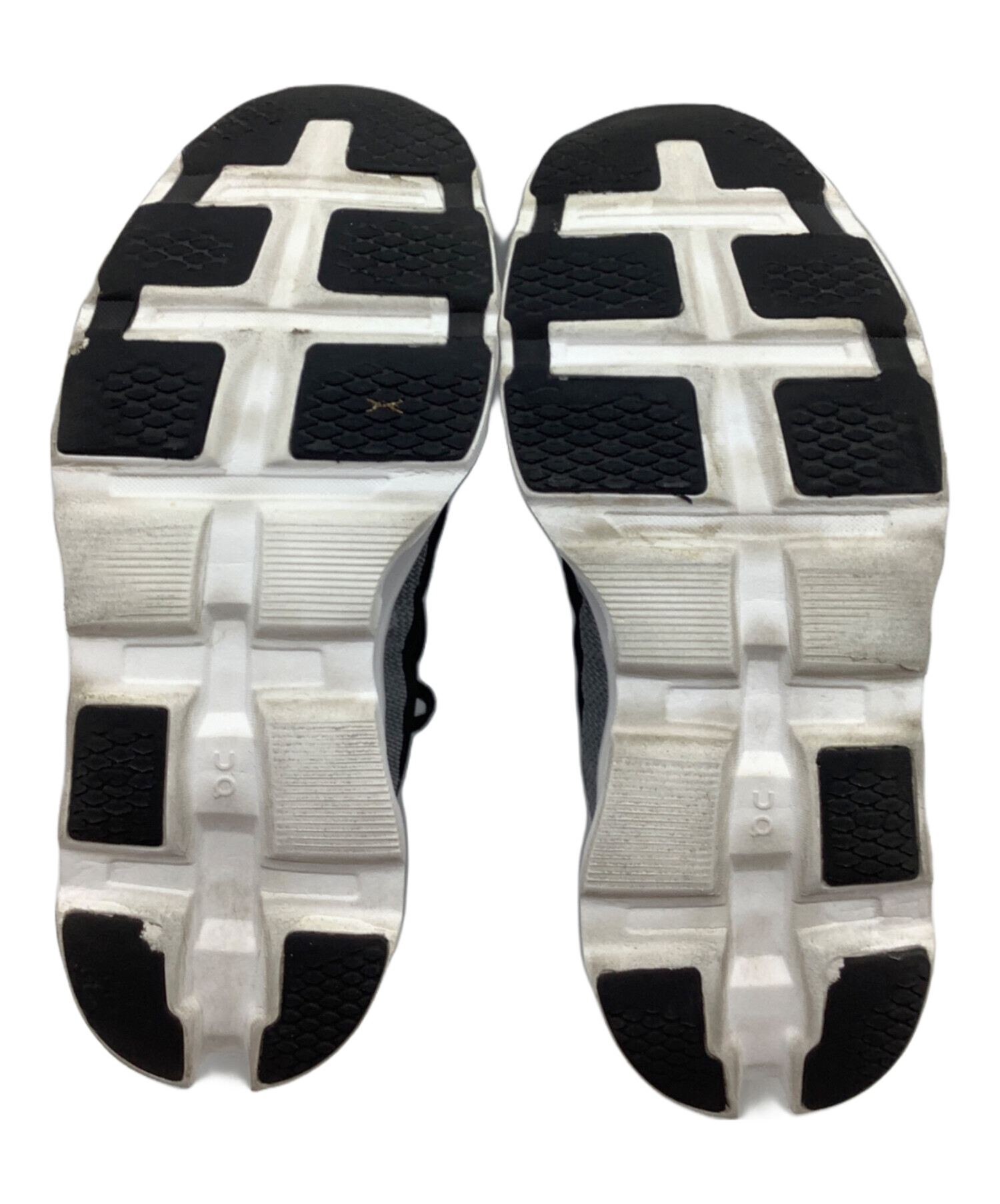 中古・古着通販】On (オン) スニーカー ブラック サイズ:26.5