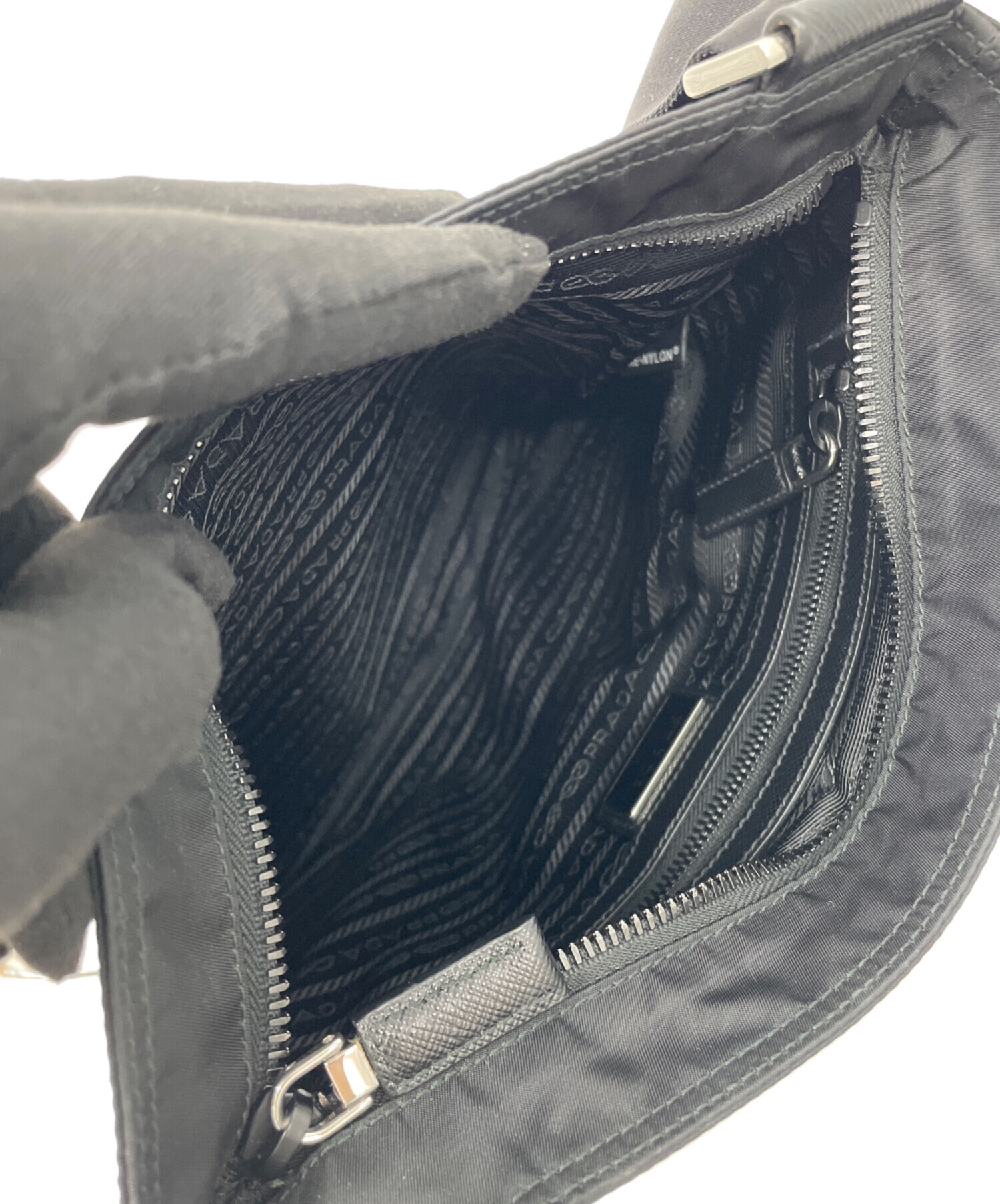 中古・古着通販】PRADA (プラダ) サフィアーノレザー ショルダーバッグ