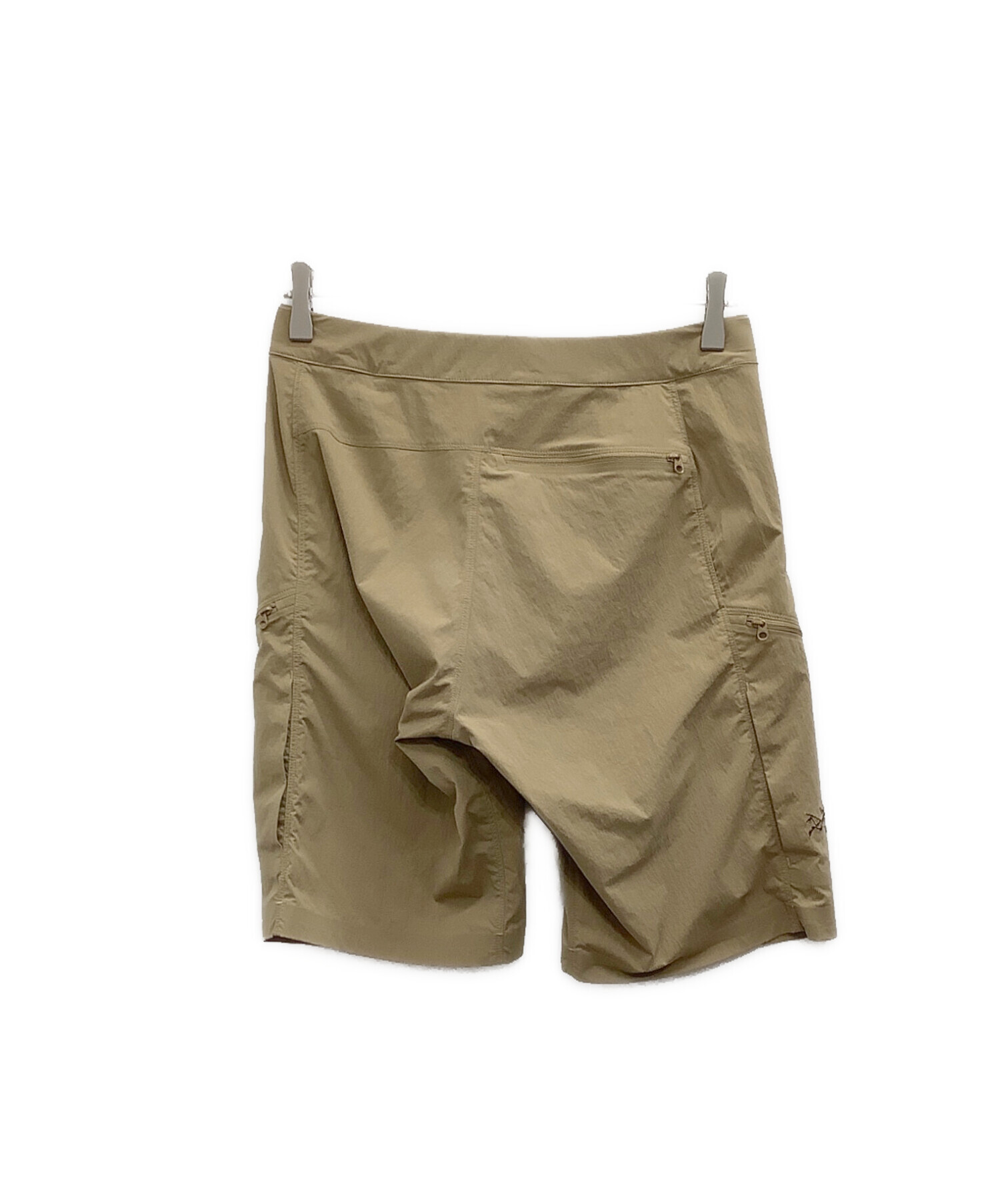 [2.2.3] ベージュ ハーフパンツ 中古・古着通販】ARC'TERYX (アークテリクス) ハーフパンツ ベージュ