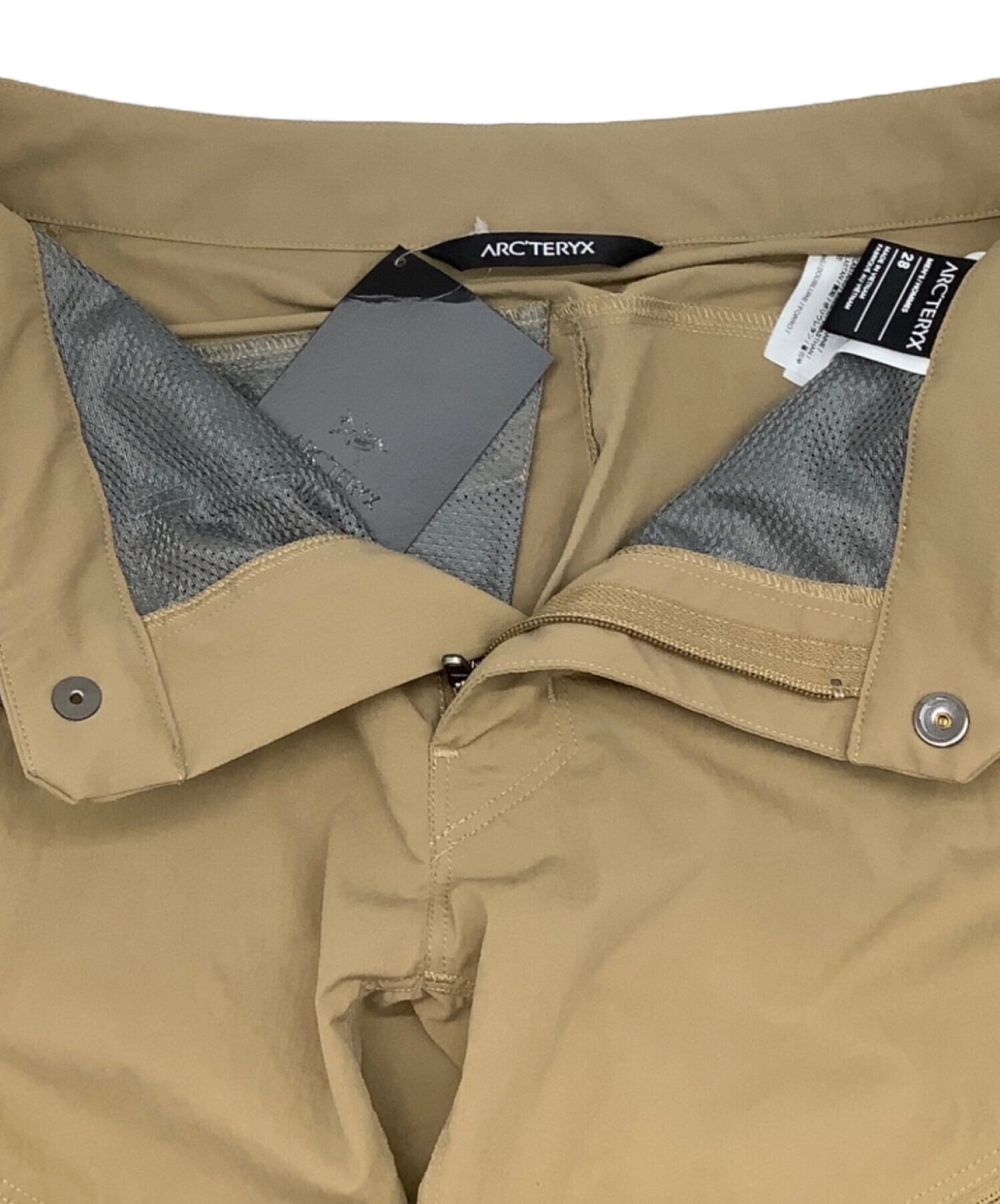 中古・古着通販】ARC'TERYX (アークテリクス) ハーフパンツ ベージュ