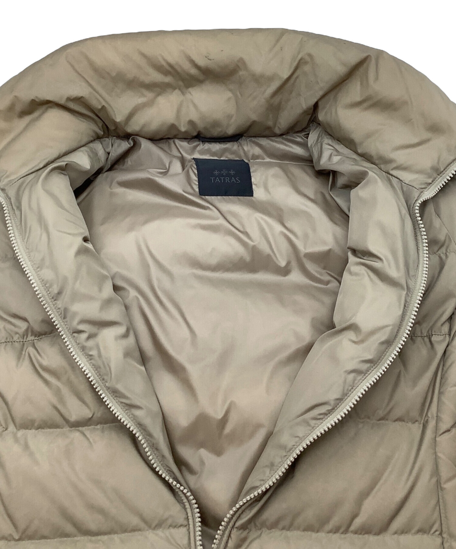 中古・古着通販】TATRAS (タトラス) ダウンコート ベージュ サイズ:04