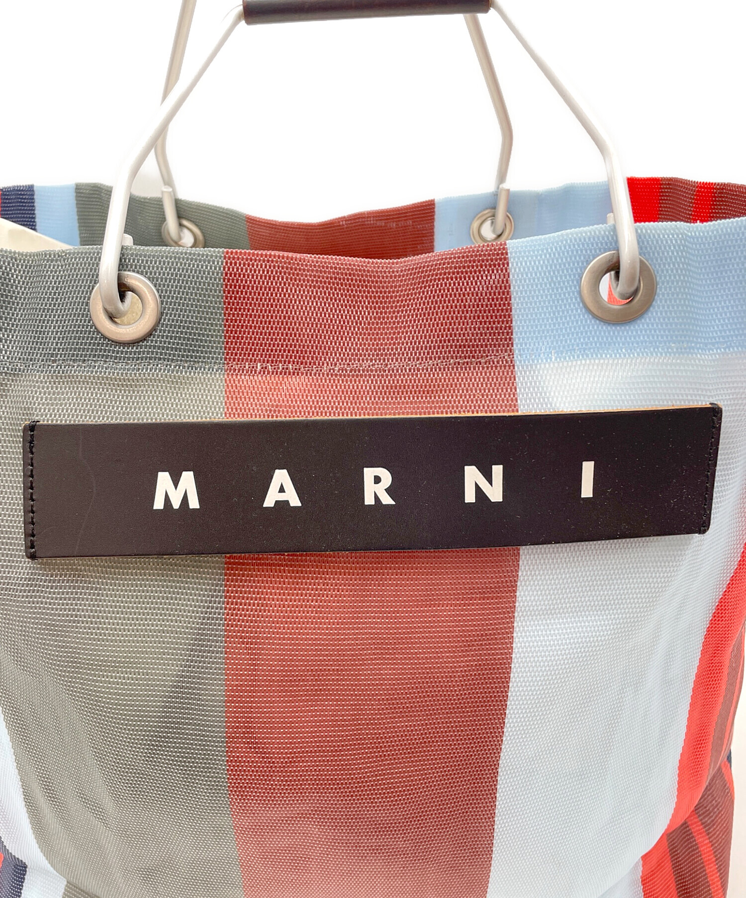 希少 入手困難 MARNI トートバッグ 中古・古着通販】MARNI (マルニ) トートバッグ レッド×ブルー