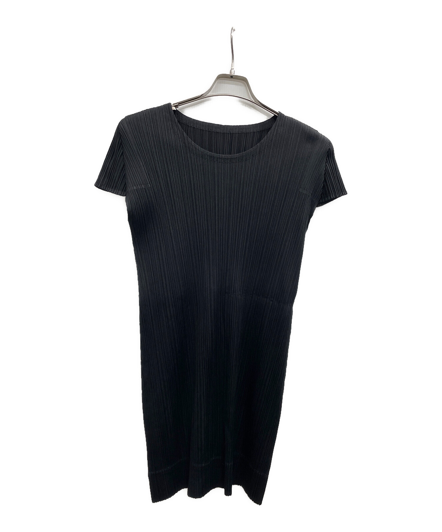 PLEATS PLEASE ブラック ノースリーブ 中古・古着通販】PLEATS PLEASE (プリーツプリーズ) ノースリーブ