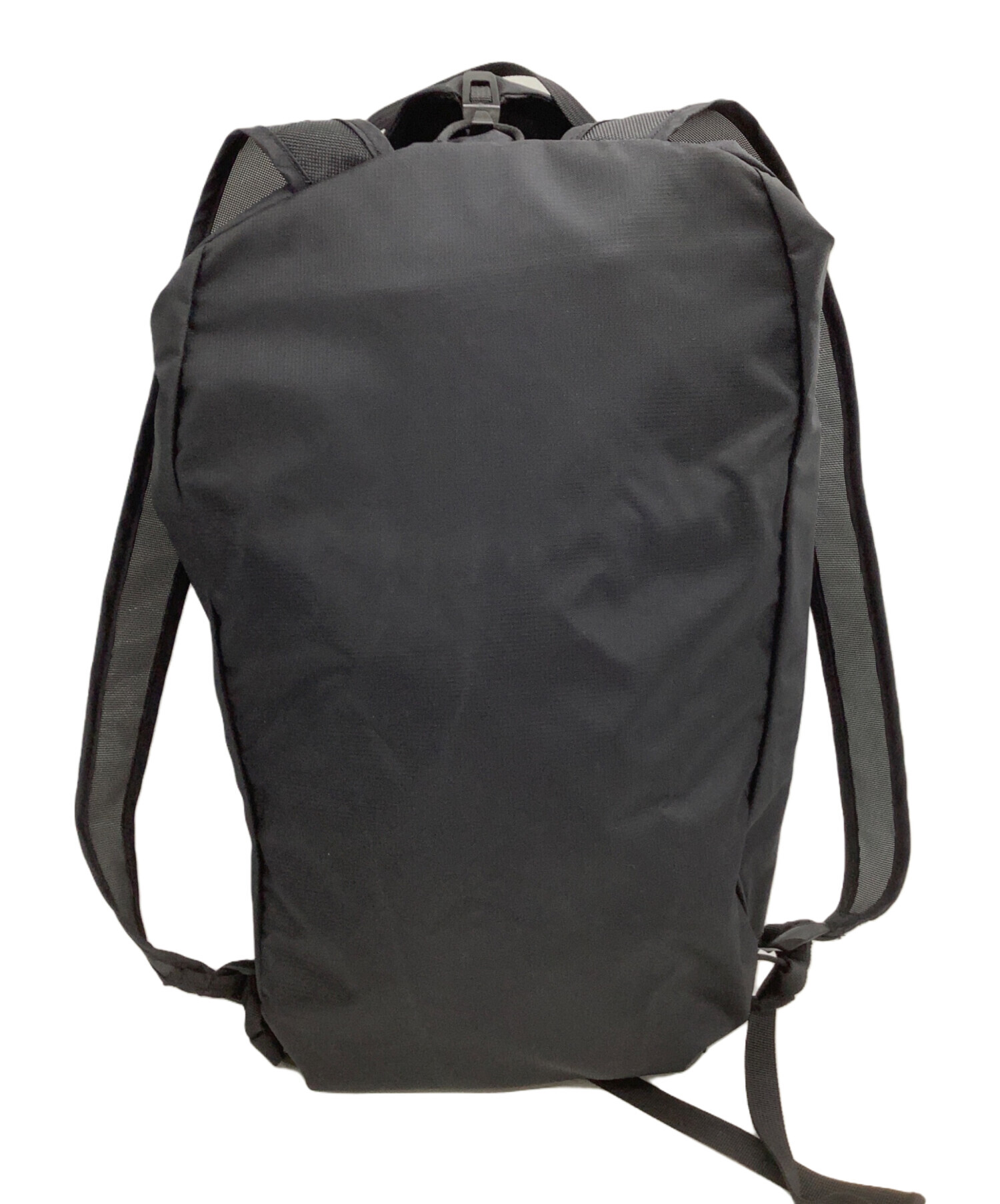 希少！廃盤品 新品　ARC’TERYX ／HELIAD 10L BACKPACK arcteryx-BLACK-heliad-10l-