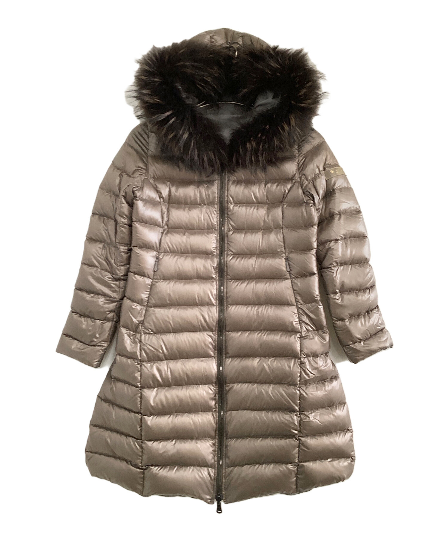 最終値下げTATRAS リバーシブル ダウンコート ダークブラウンISERA M 中古・古着通販】TATRAS (タトラス) リバーシブルダウンコート ISERA