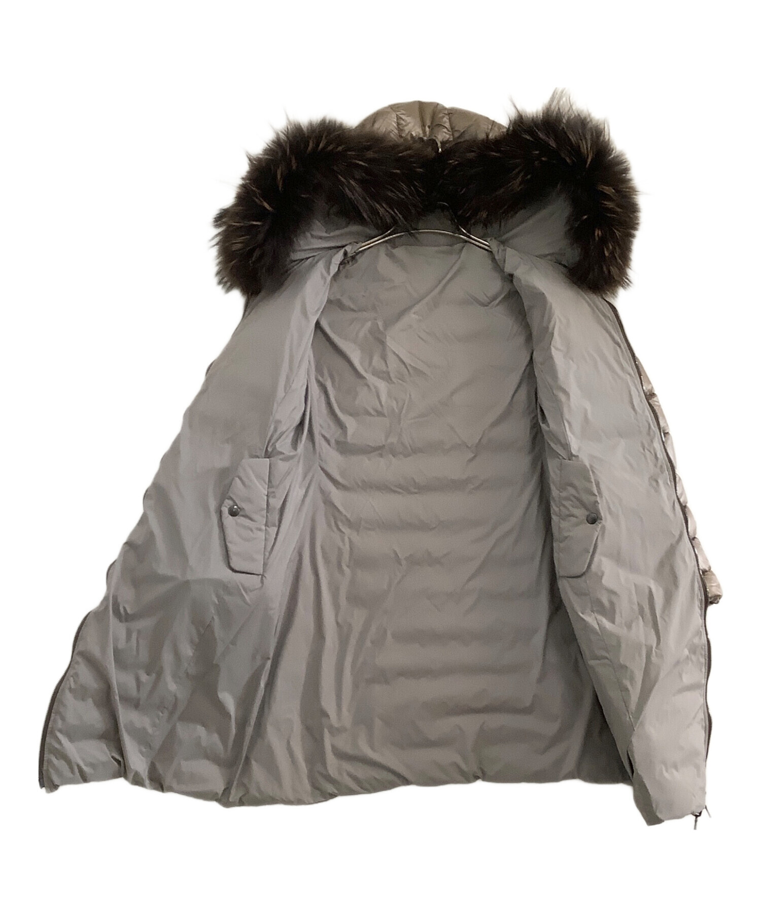 中古・古着通販】TATRAS (タトラス) リバーシブルダウンコート ISERA