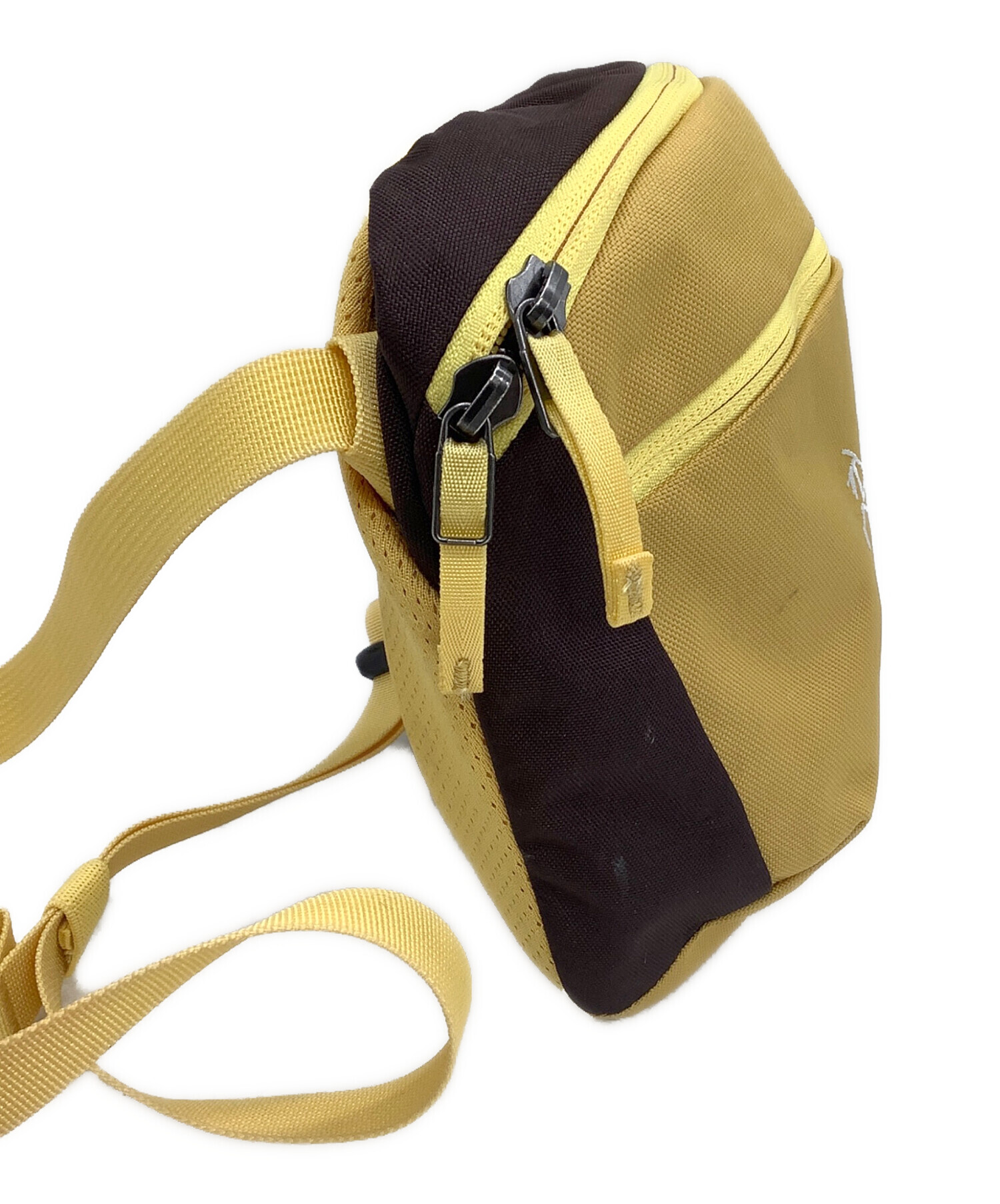 美品 ARC'TERYX mantis2 waistpack GOLD イエロー Arc'teryx Mantis 2 Waist Pack Bag – Extra Butter