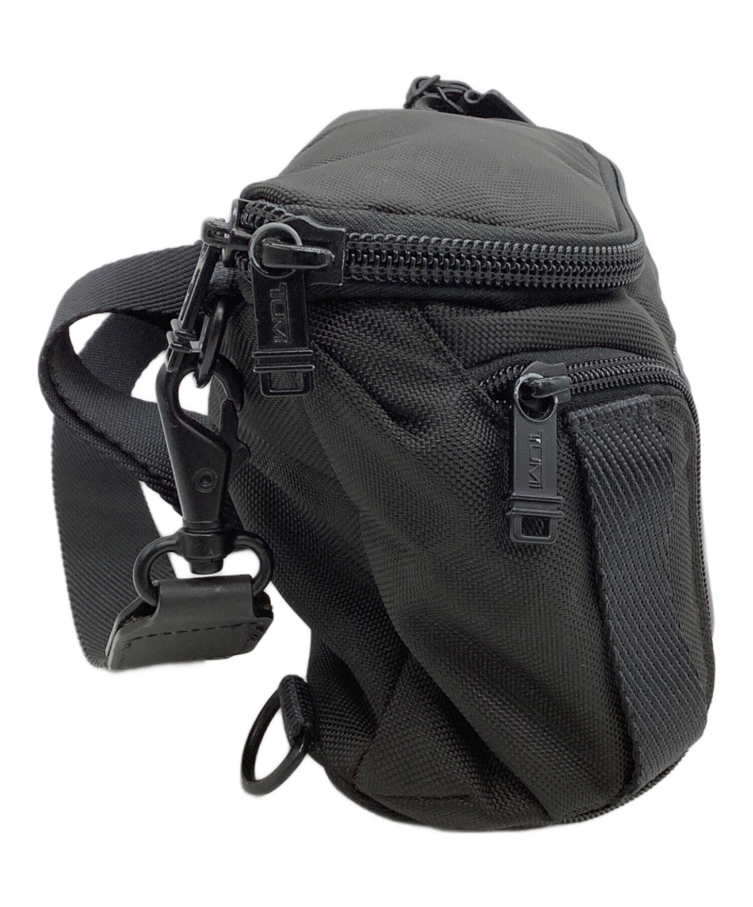 中古・古着通販】TUMI (トゥミ) ボディーバッグ ケリー ブラック 
