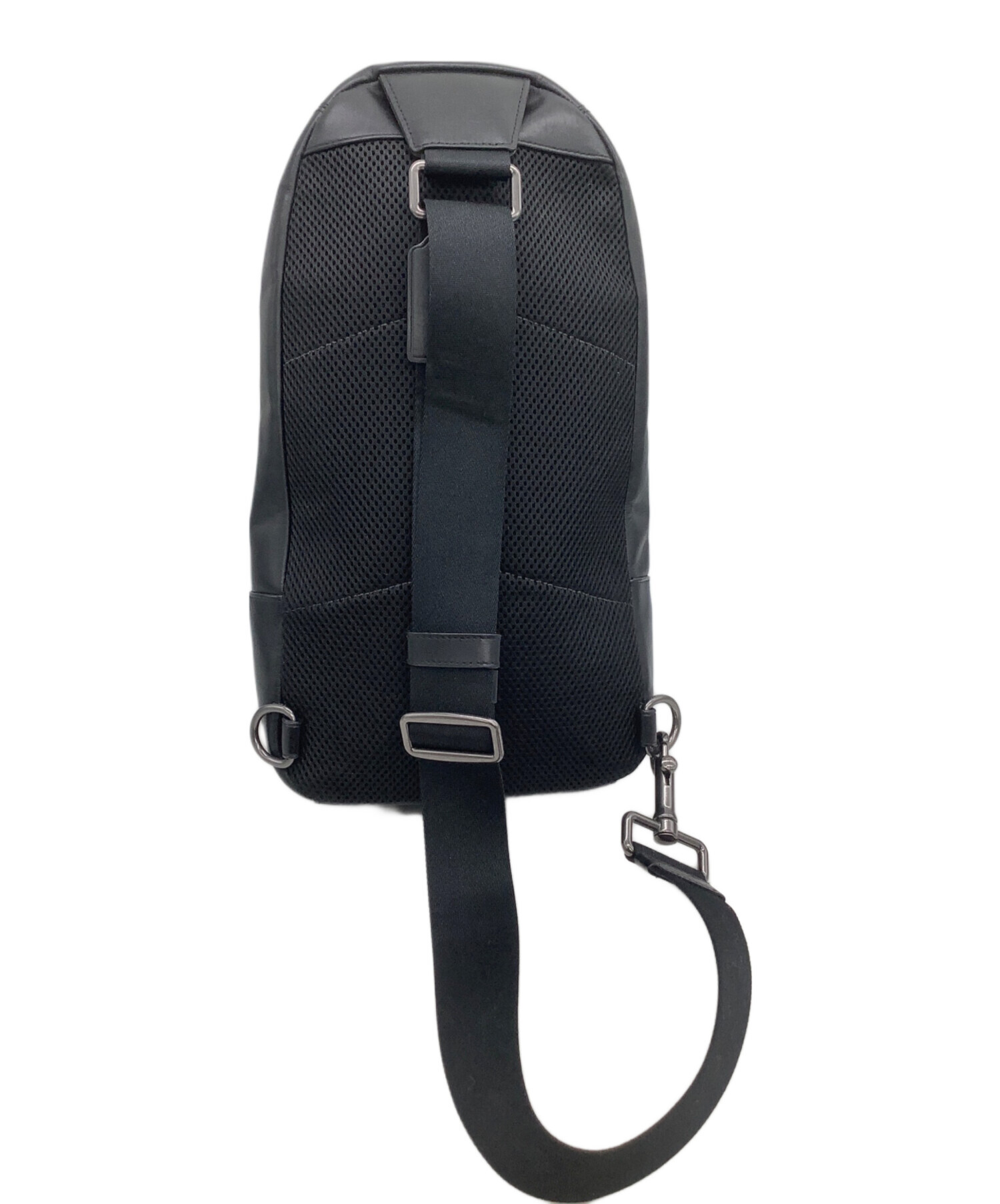 中古・古着通販】COACH (コーチ) ボディーバッグ ブラック×ブルー