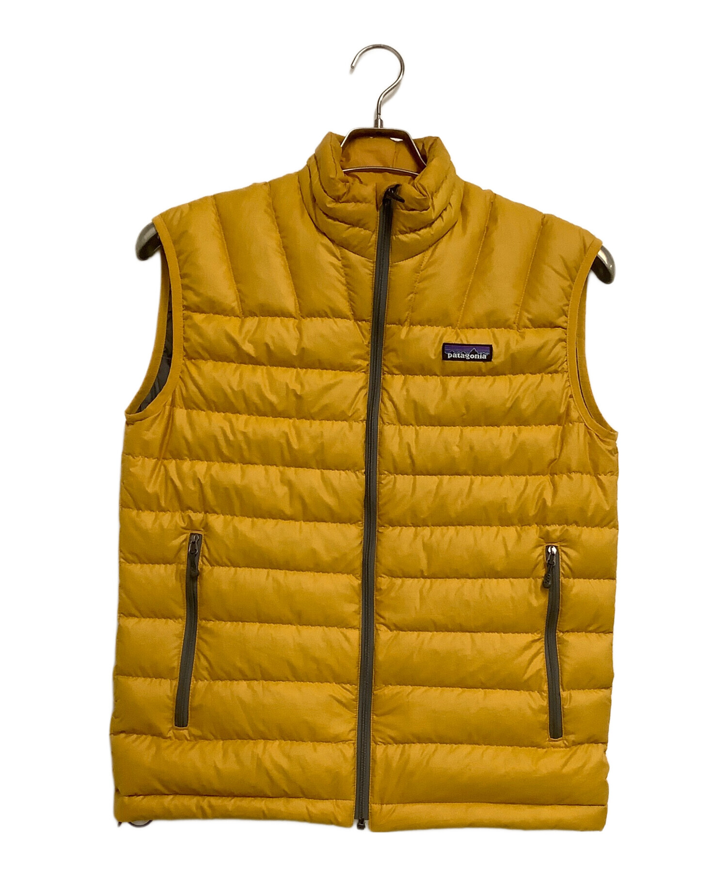 中古・古着通販】Patagonia (パタゴニア) ダウンベスト イエロー