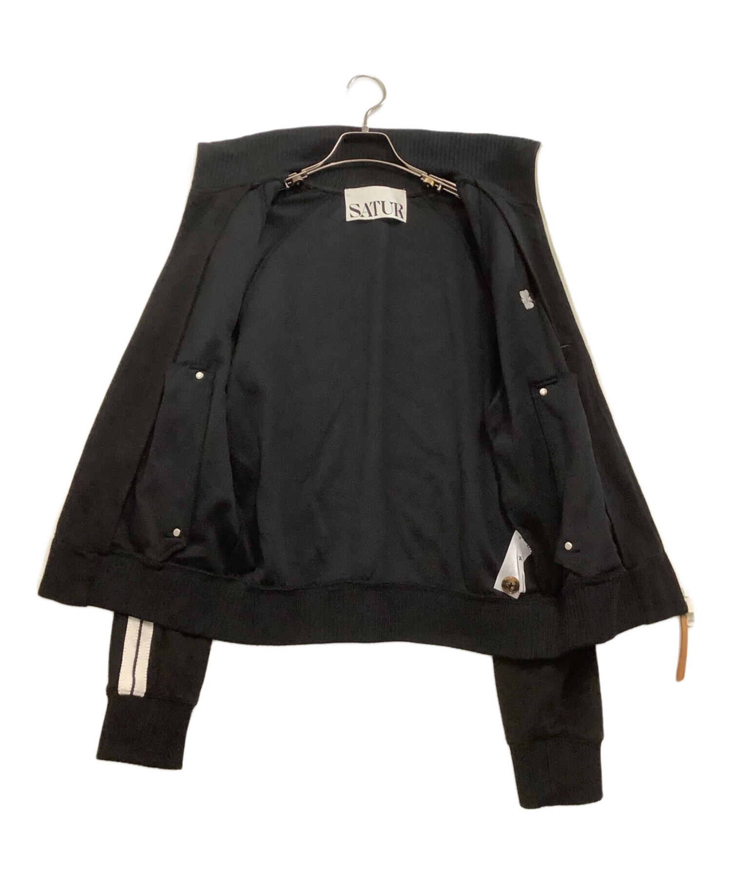 中古・古着通販】SATUR (セター) トラックジャケット ブラック 中古・古着通販】SATUR (セター) トラックジャケット ブラック