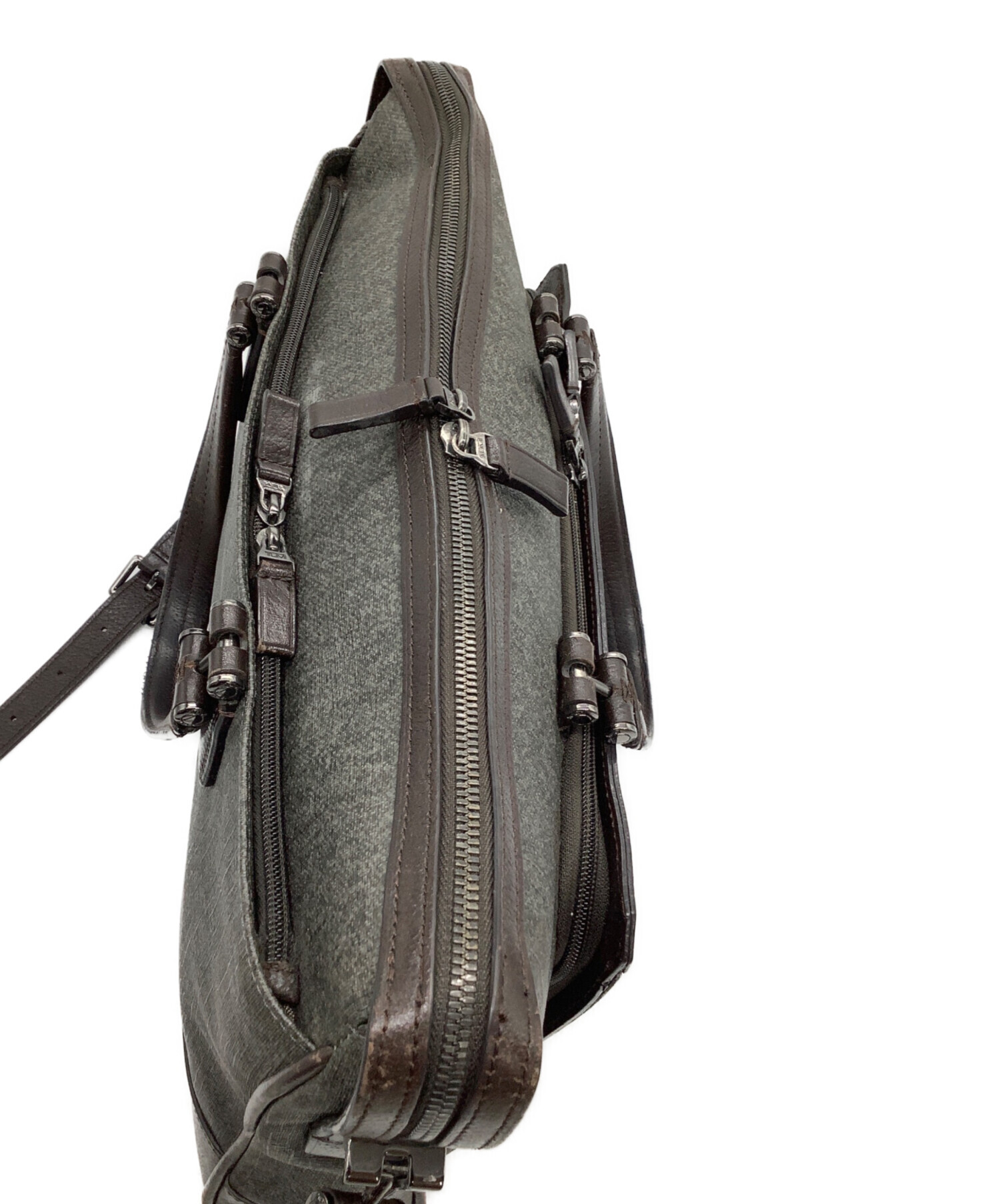 中古・古着通販】TUMI (トゥミ) 2WAYバッグ グレー×ブラウン｜ブランド