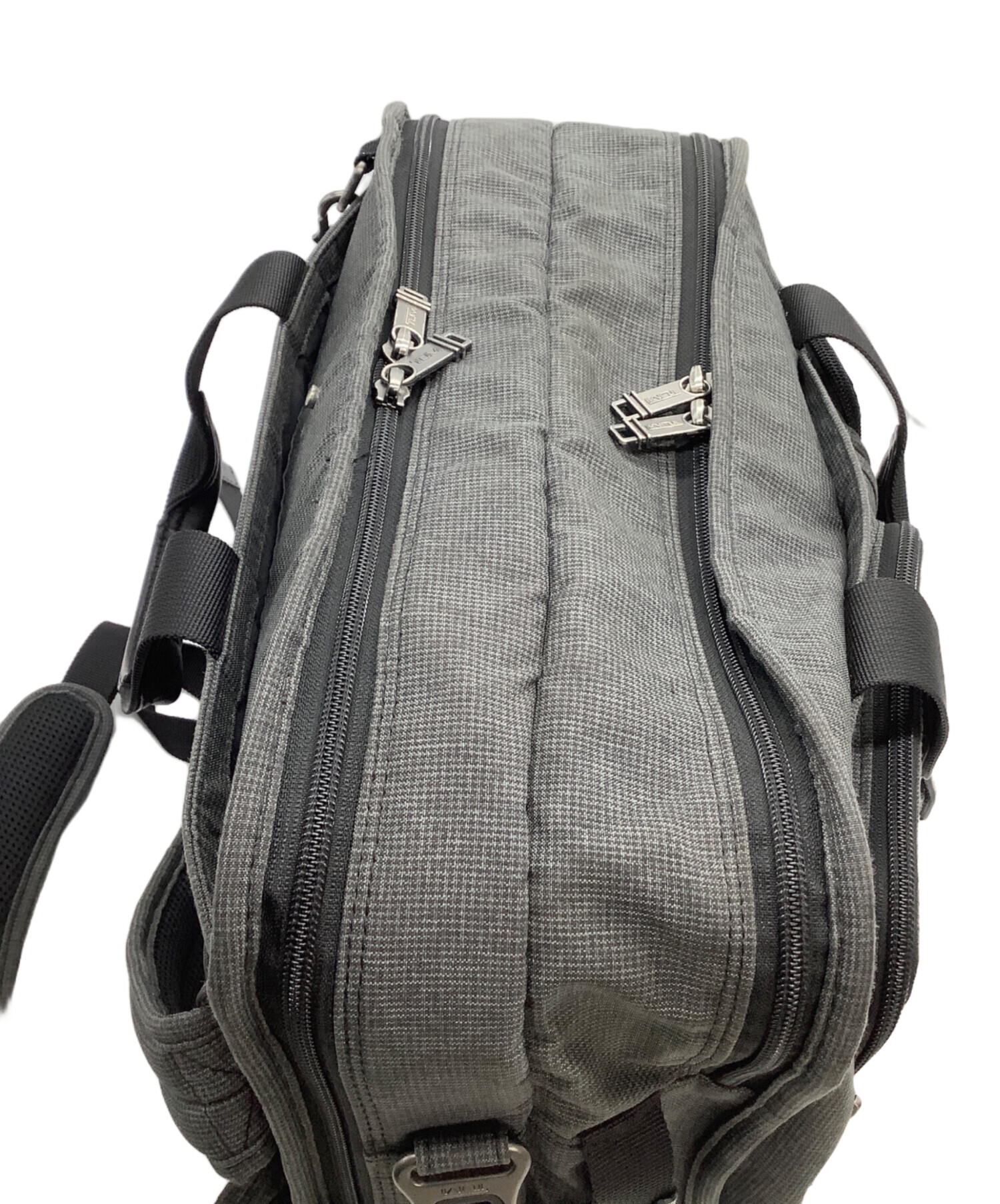 中古・古着通販】TUMI (トゥミ) ビジネスバッグ グレー｜ブランド