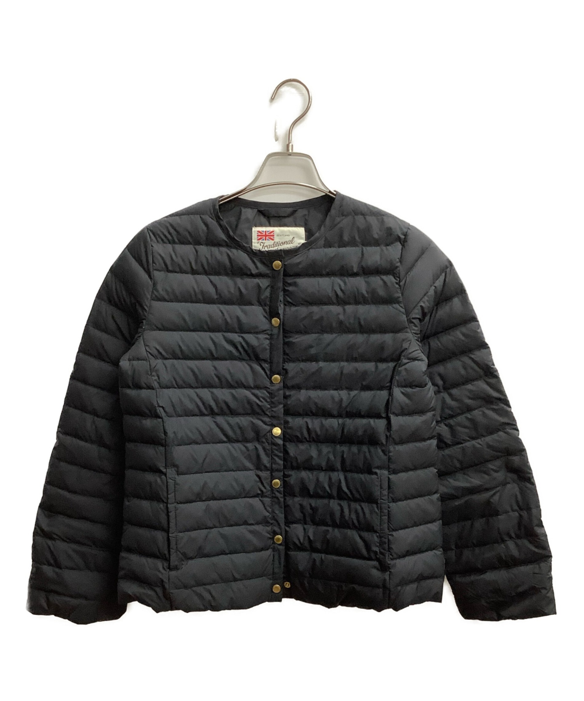 極美品 TRADITIONAL WEATHERWEAR ダウンジャケット 金 黒 最高峰の「ダウンジャケット」スタイル | インディゴ 富山市 聖林公司