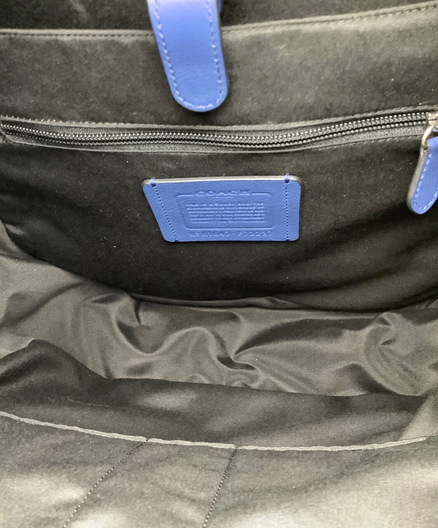 中古・古着通販】COACH (コーチ) チャールズヴァーシティバックパック