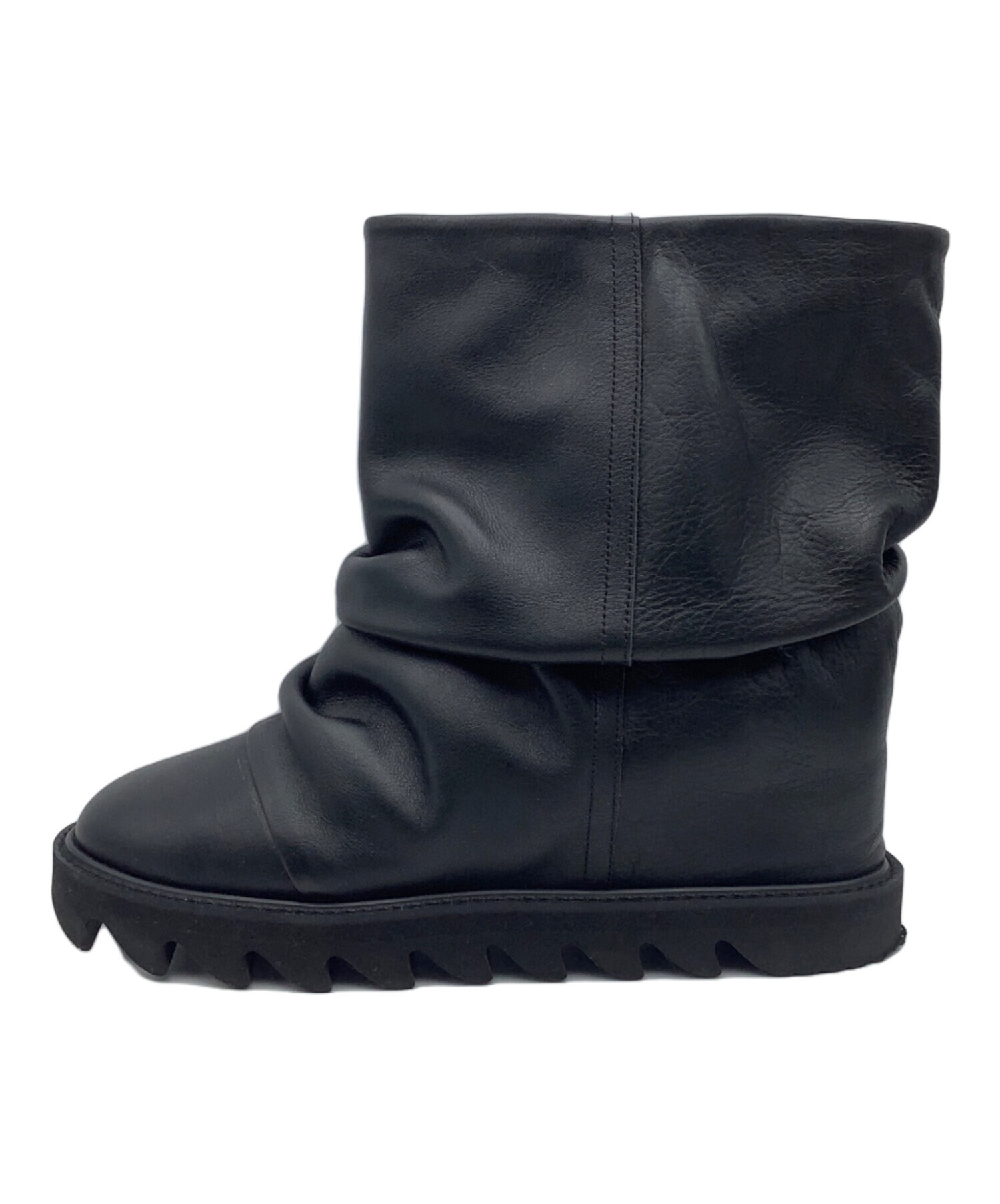 ズッカ　ブーツ　ブラック　パンツブーツ　シワ加工 ズッカ ブーツ ブラック パンツブーツ シワ加工 ZUCCa（ズッカ）の