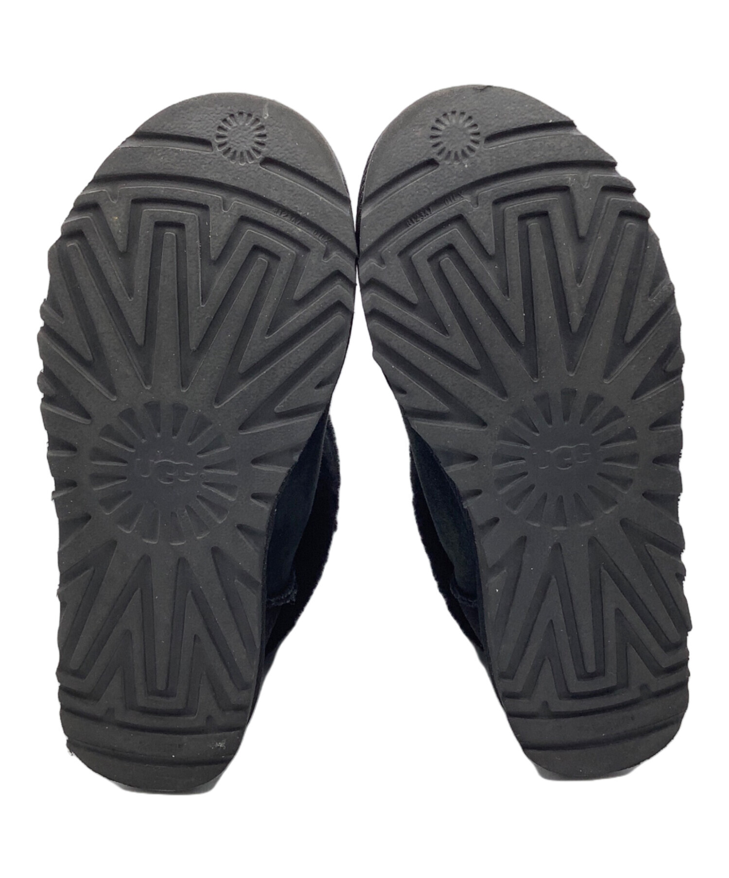 中古・古着通販】UGG (アグ) ムートンブーツ ブラック サイズ:24