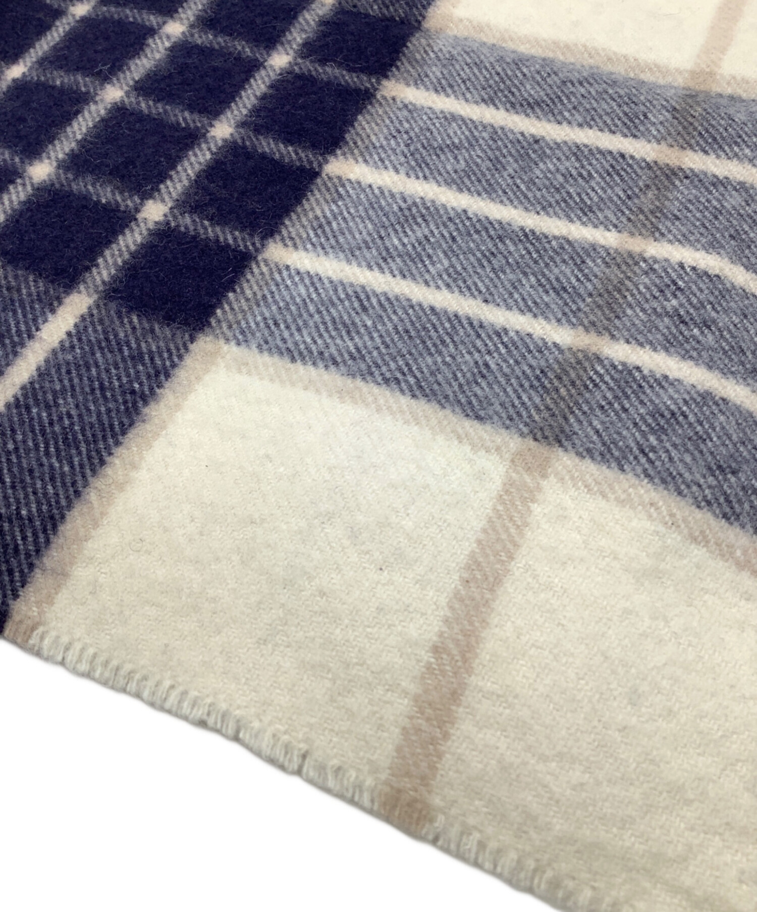 中古・古着通販】JOHNSTONS OF ELGIN (ジョンストンズオブエルガン