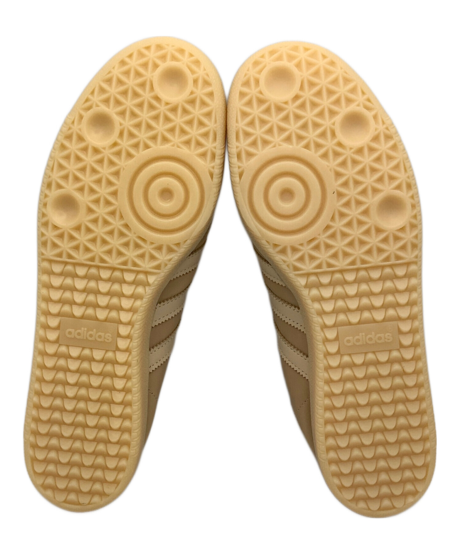 80年代 adidas アディダス デイトナ・タイタンズ ベージュ 中古 古着 80年代 adidas アディダス デイトナ・タイタンズ ベージュ 中古 古着