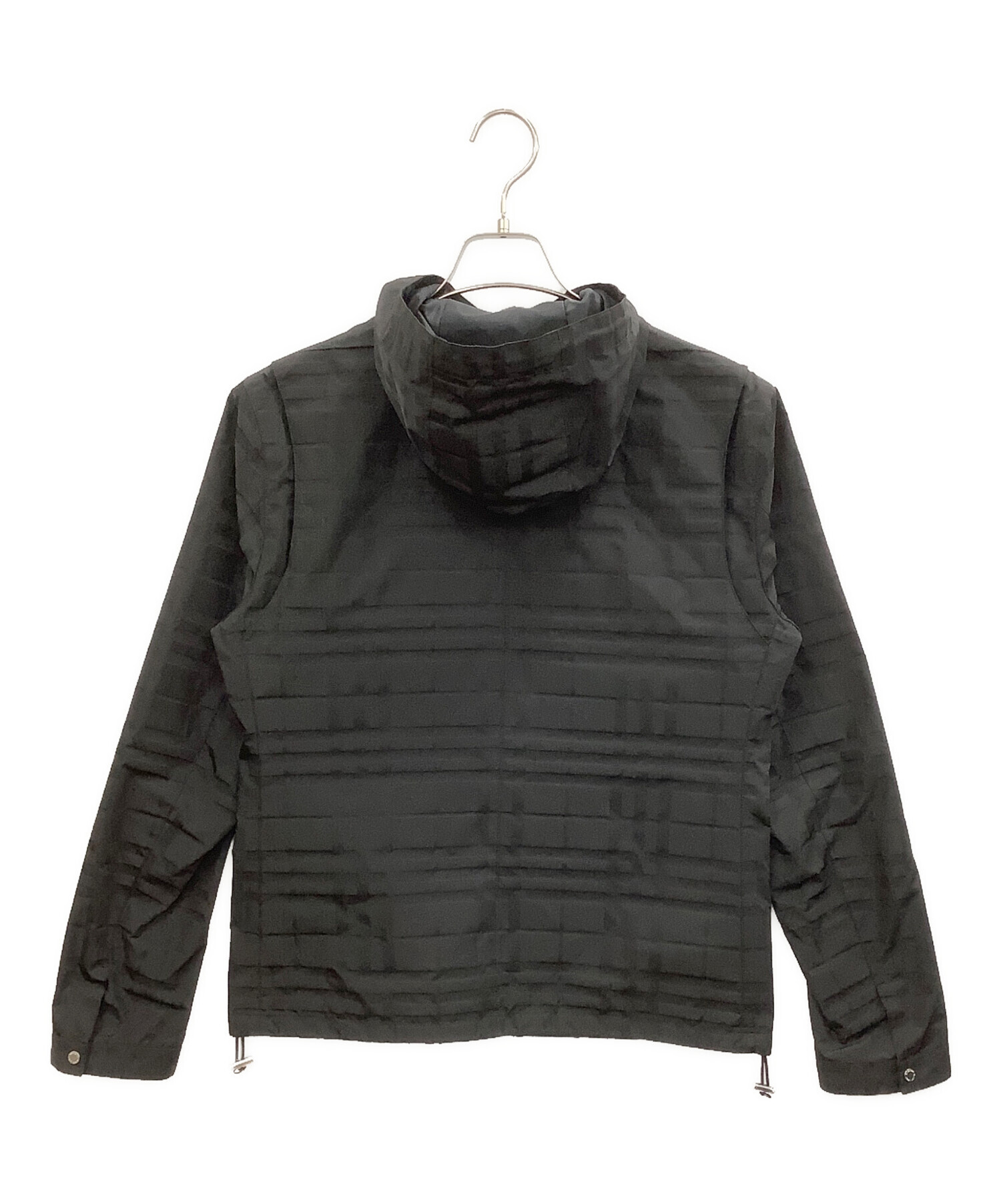 ほぼ未使用✨　バーバリー　ブラックレーベル　マウンテンパーカー　黒　M フード 中古・古着通販】BURBERRY BLACK LABEL (バーバリーブラックレーベル