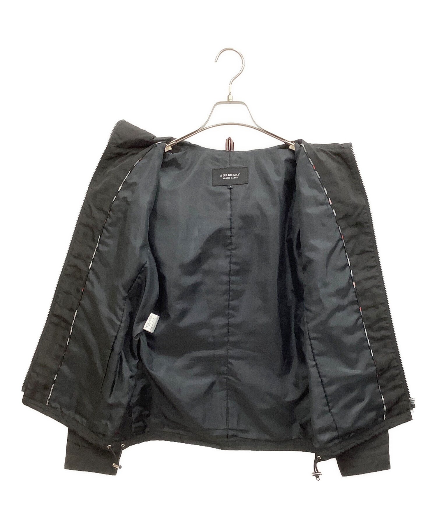 ほぼ未使用✨　バーバリー　ブラックレーベル　マウンテンパーカー　黒　M フード 中古・古着通販】BURBERRY BLACK LABEL (バーバリーブラックレーベル