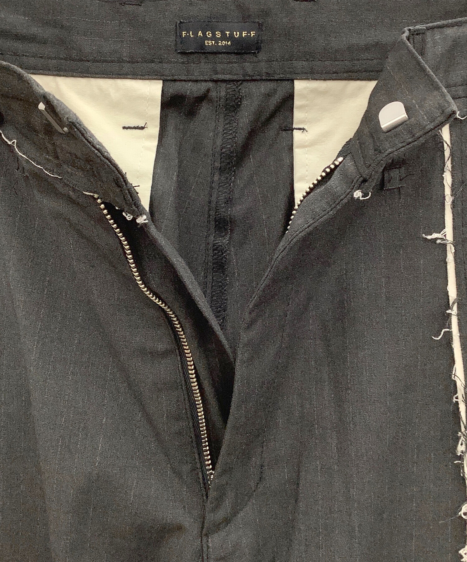 中古・古着通販】flagstuff (フラグスタフ) スラックス グレー サイズ