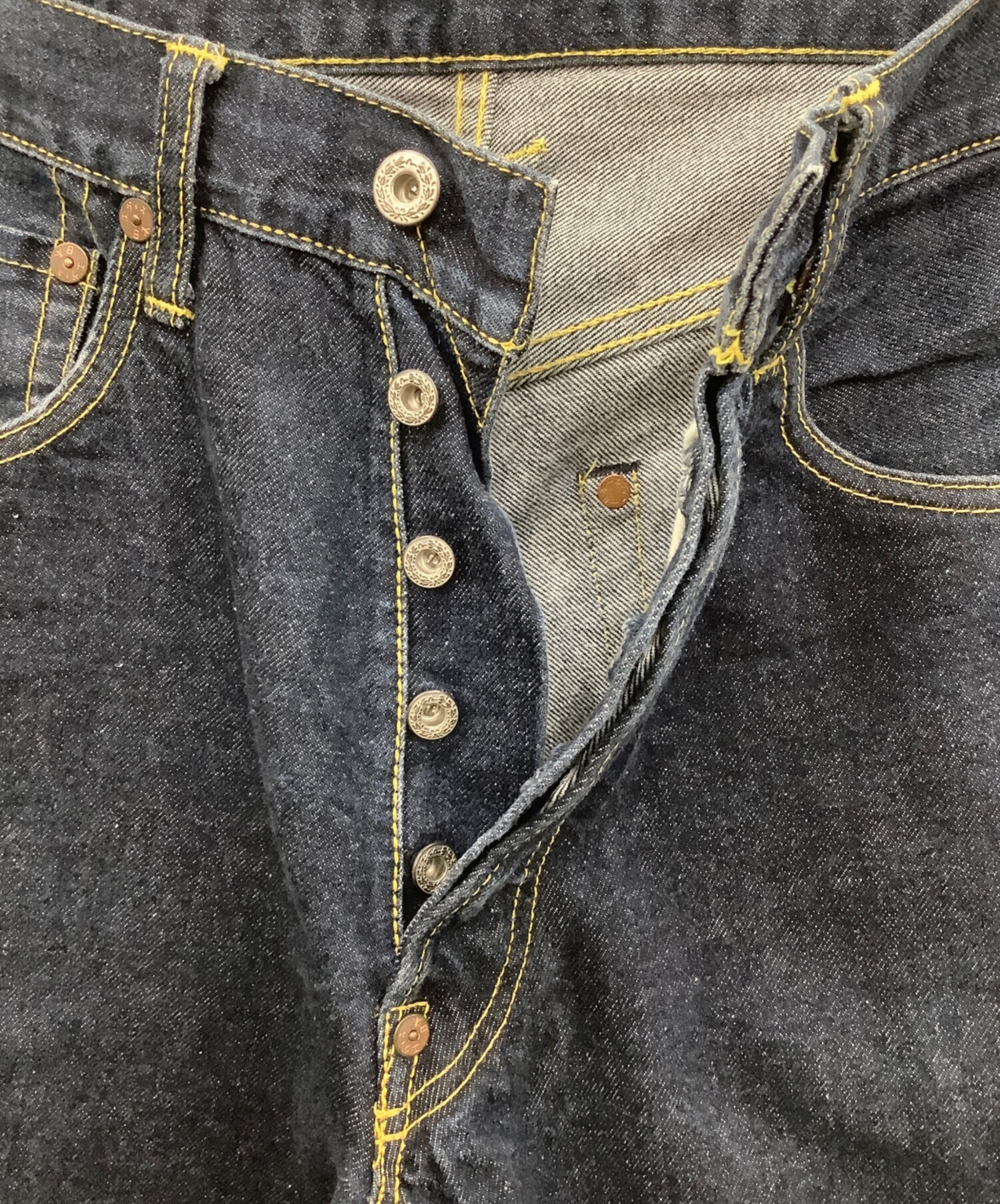 中古・古着通販】EVISU (エヴィス) デニムパンツ インディゴ サイズ:32