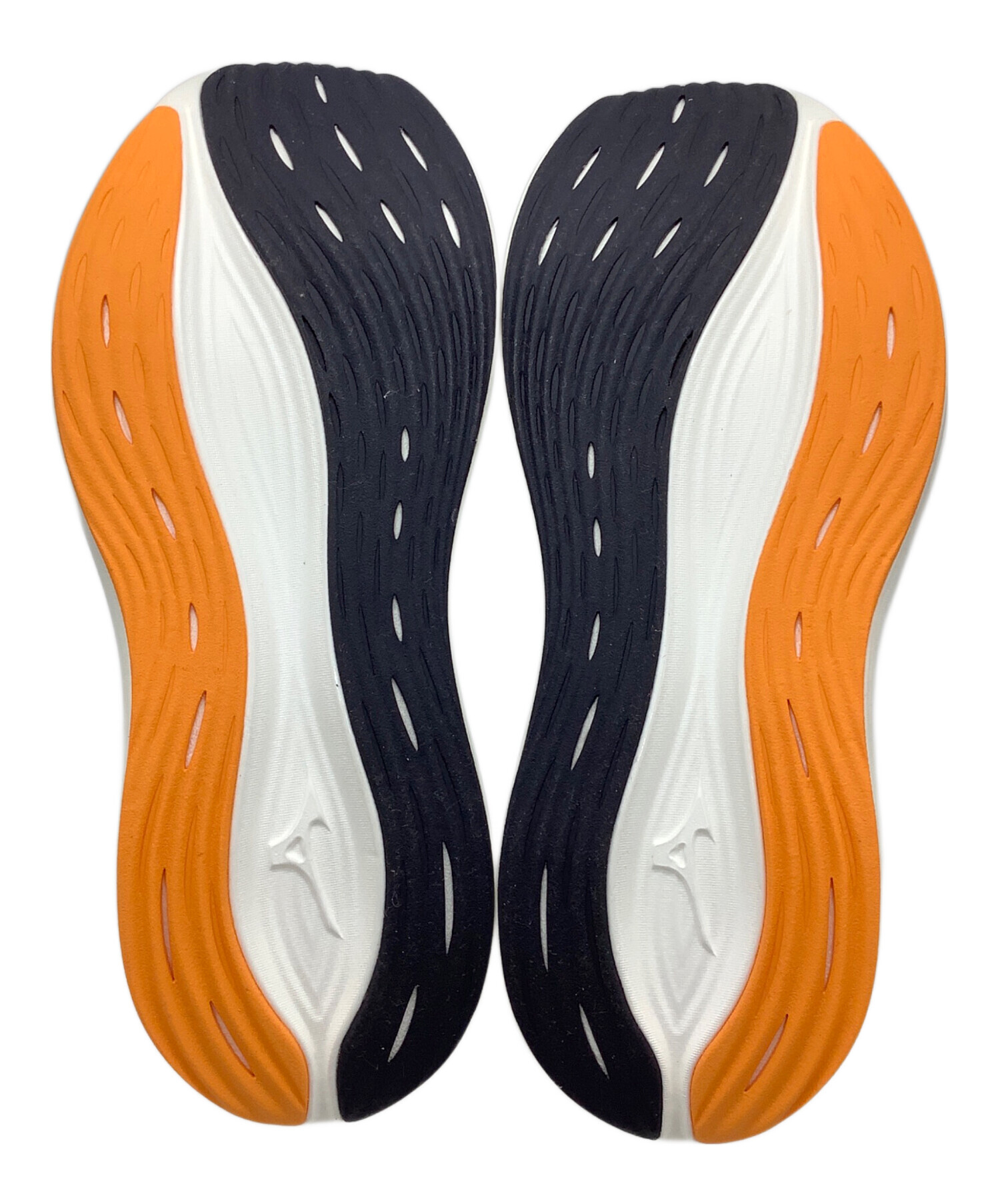 中古・古着通販】MIZUNO (ミズノ) ランニングシューズ ホワイト サイズ