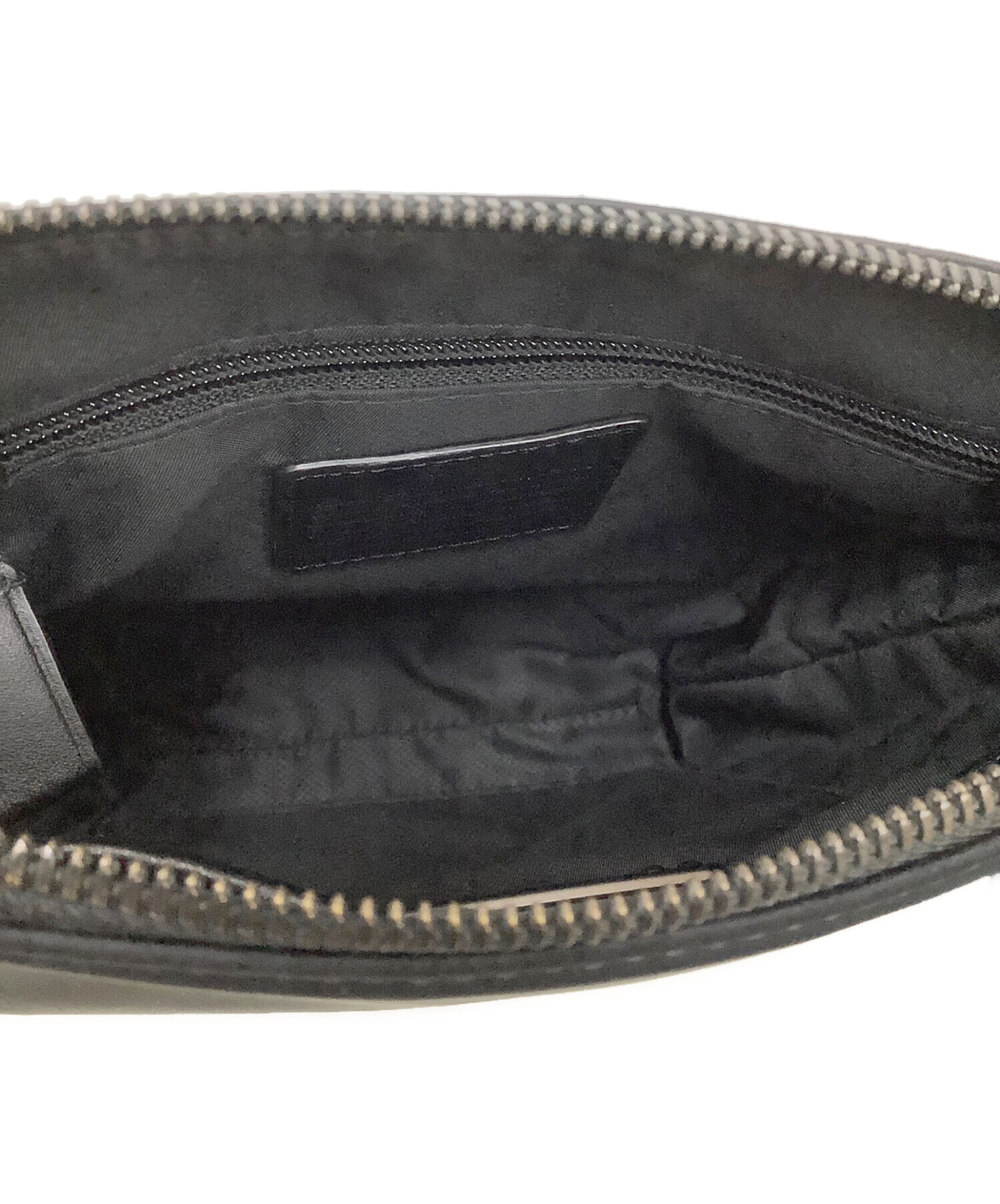 中古・古着通販】TUMI (トゥミ) ショルダーバッグ ブラック｜ブランド