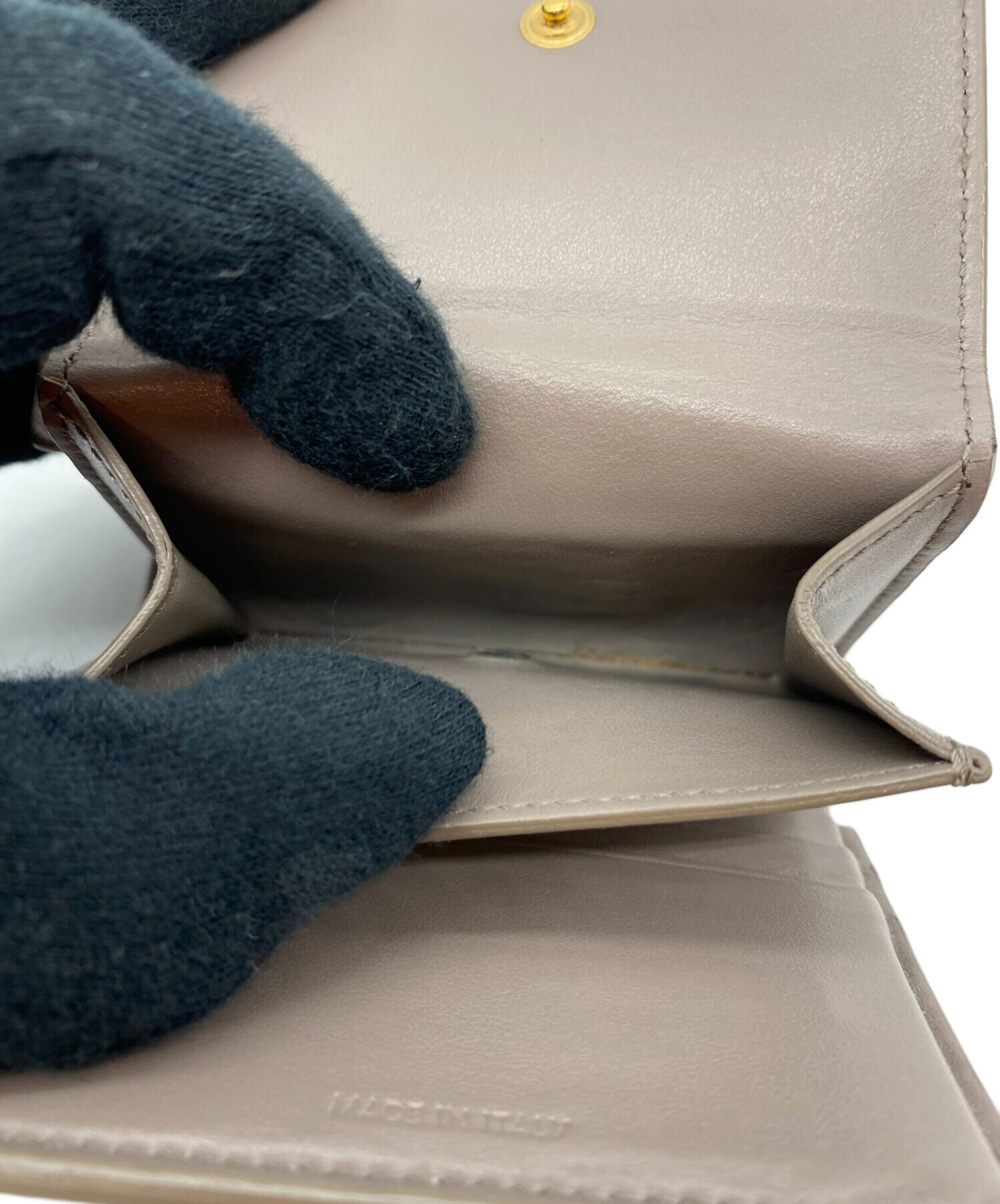 【完全未使用品】CELINE グレー 三つ折り財布 CELINE（セリーヌ） 財布 レディース ブランド 三つ折り財布 レザー