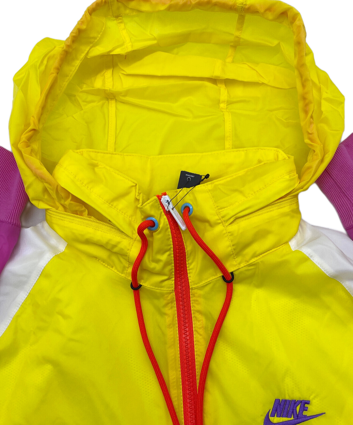 ★ビッグサイズ XXL★ NIKE ナイキ ナイロンジャケットパーカー 黄 赤 中古・古着通販】NIKE (ナイキ) PACKABLE HOOD WINDBREAKER イエロー