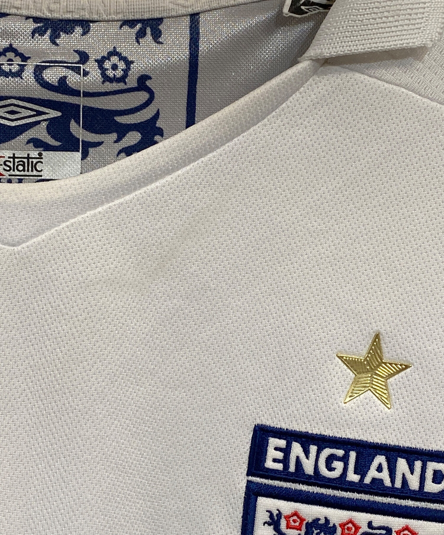 中古・古着通販】イングランド代表 (イングランドダイヒョウ) UMBRO