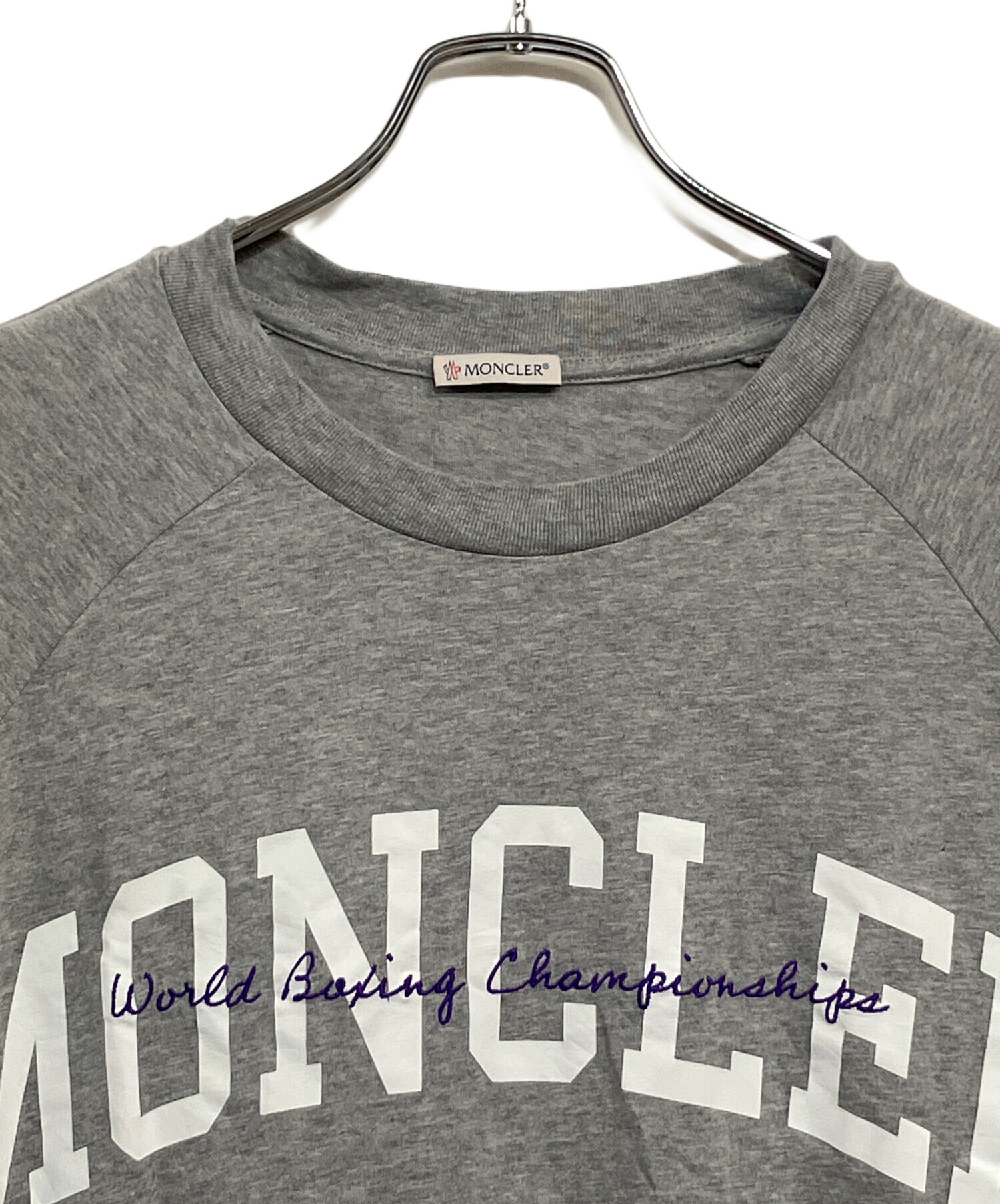 ［新品未使用］Moncler モンクレール　グレー Tシャツ 中古・古着通販】MONCLER (モンクレール) Tシャツ グレー サイズ:SIZE
