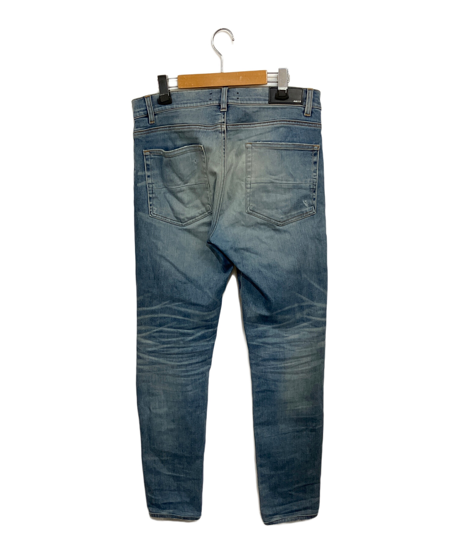 中古・古着通販】AMIRI (アミリ) ダメージデニムパンツ インディゴ 中古・古着通販】AMIRI (アミリ) ダメージデニムパンツ インディゴ