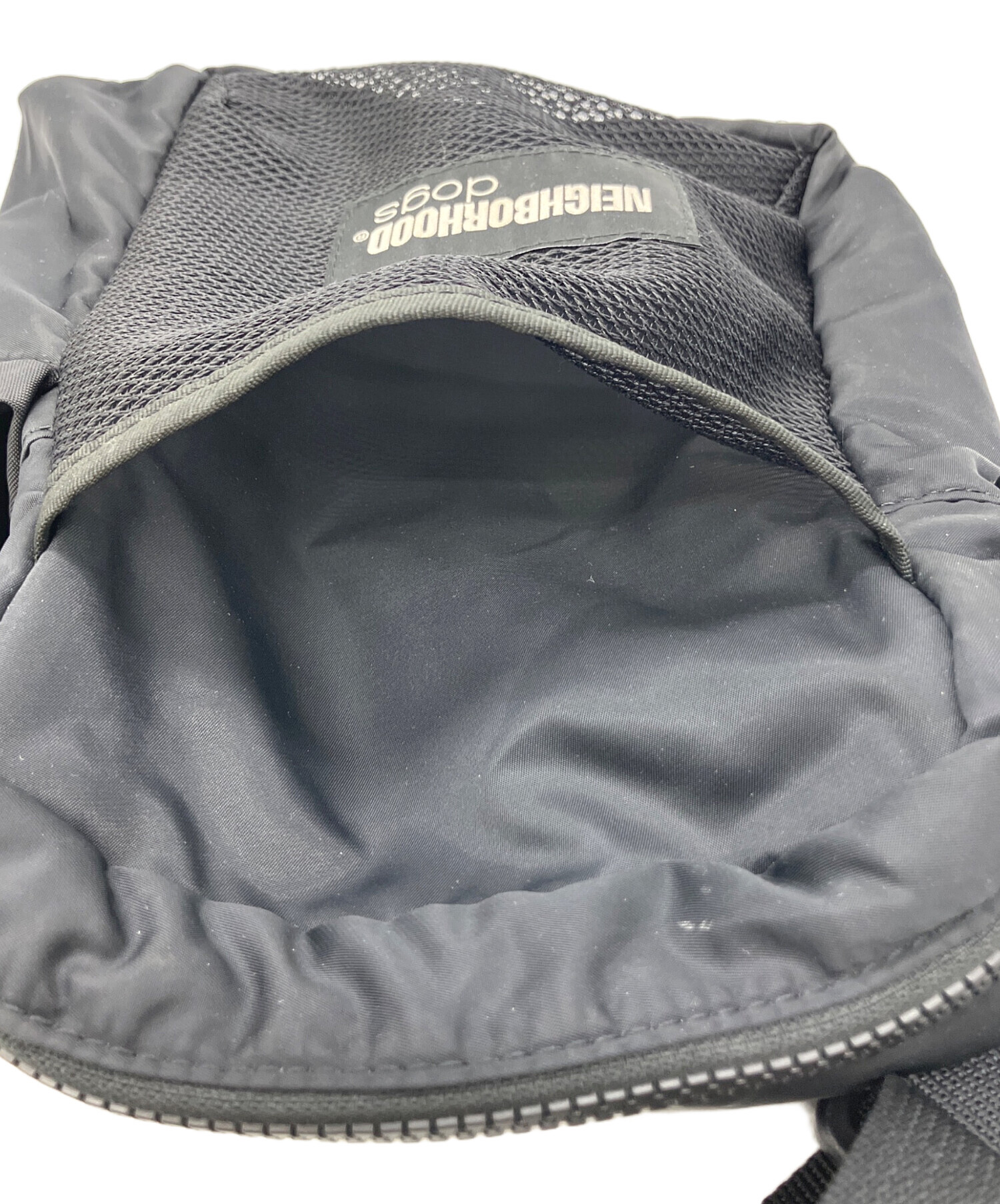NEIGHBORHOOD ネイバーフッド ショルダーバッグ  グレー 【古着】【中古】【送料無料】 中古・古着通販】NEIGHBORHOOD (ネイバーフッド) DOG WALKING SHOULDER