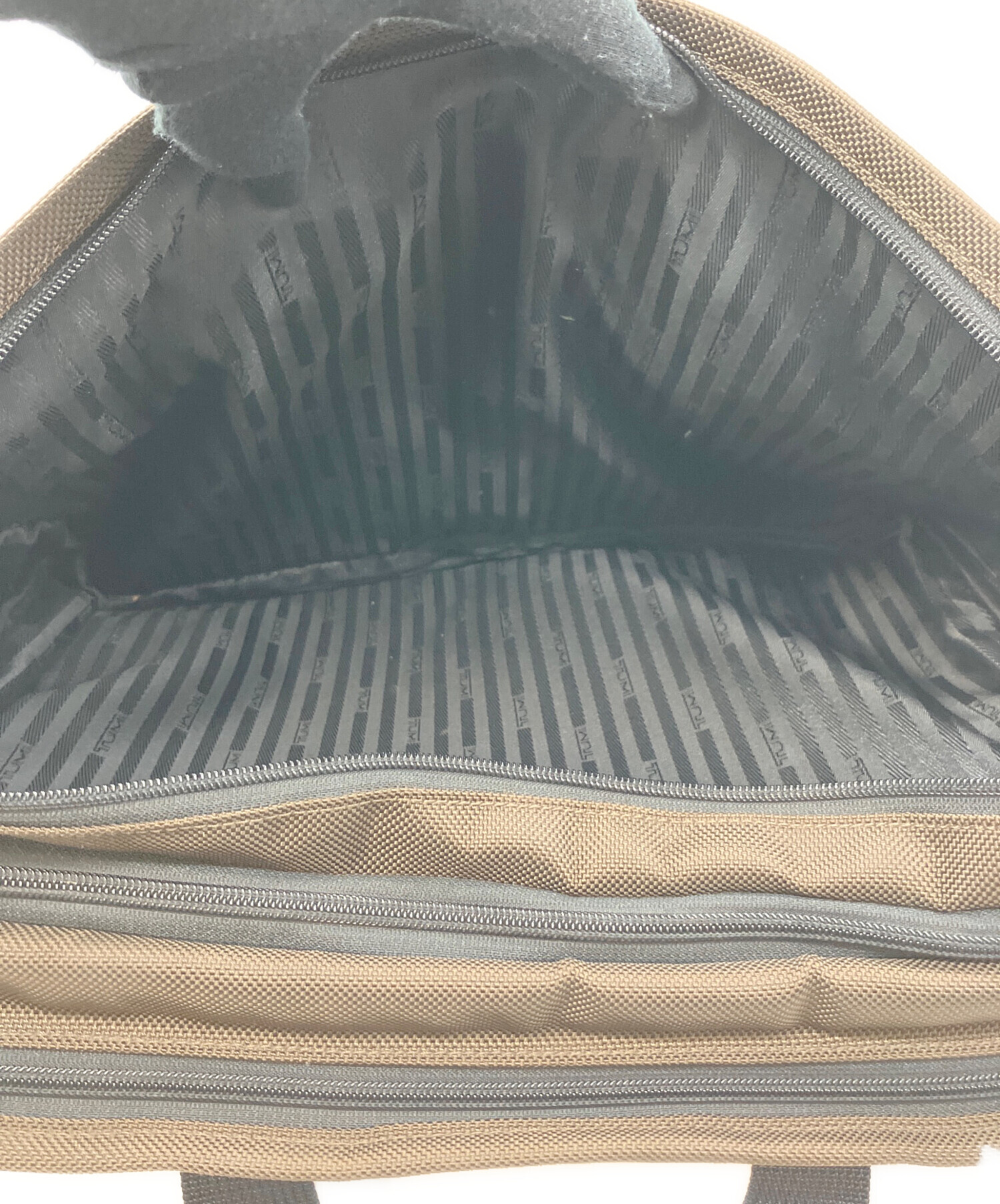 中古・古着通販】TUMI (トゥミ) ビジネスバッグ ブラウン｜ブランド