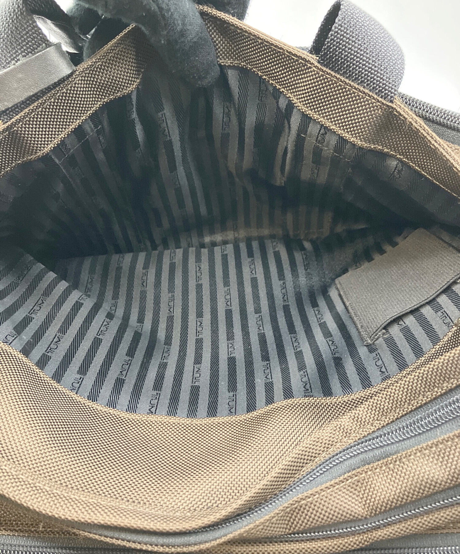 中古・古着通販】TUMI (トゥミ) ビジネスバッグ ブラウン｜ブランド