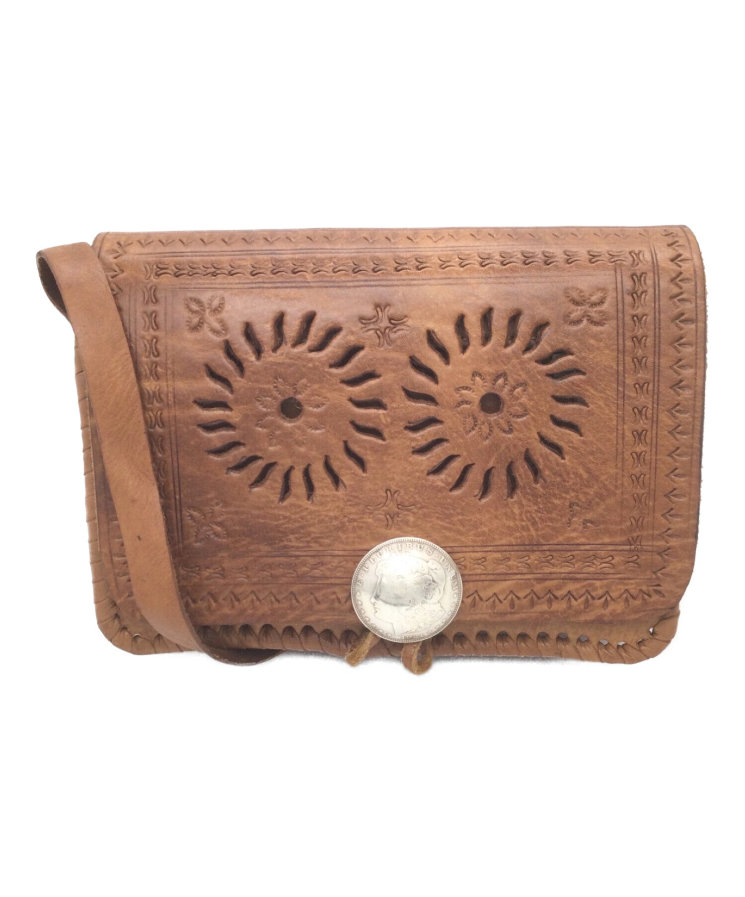 中古・古着通販】ノーブランド (ノーブランド) コンチョ付きレザー